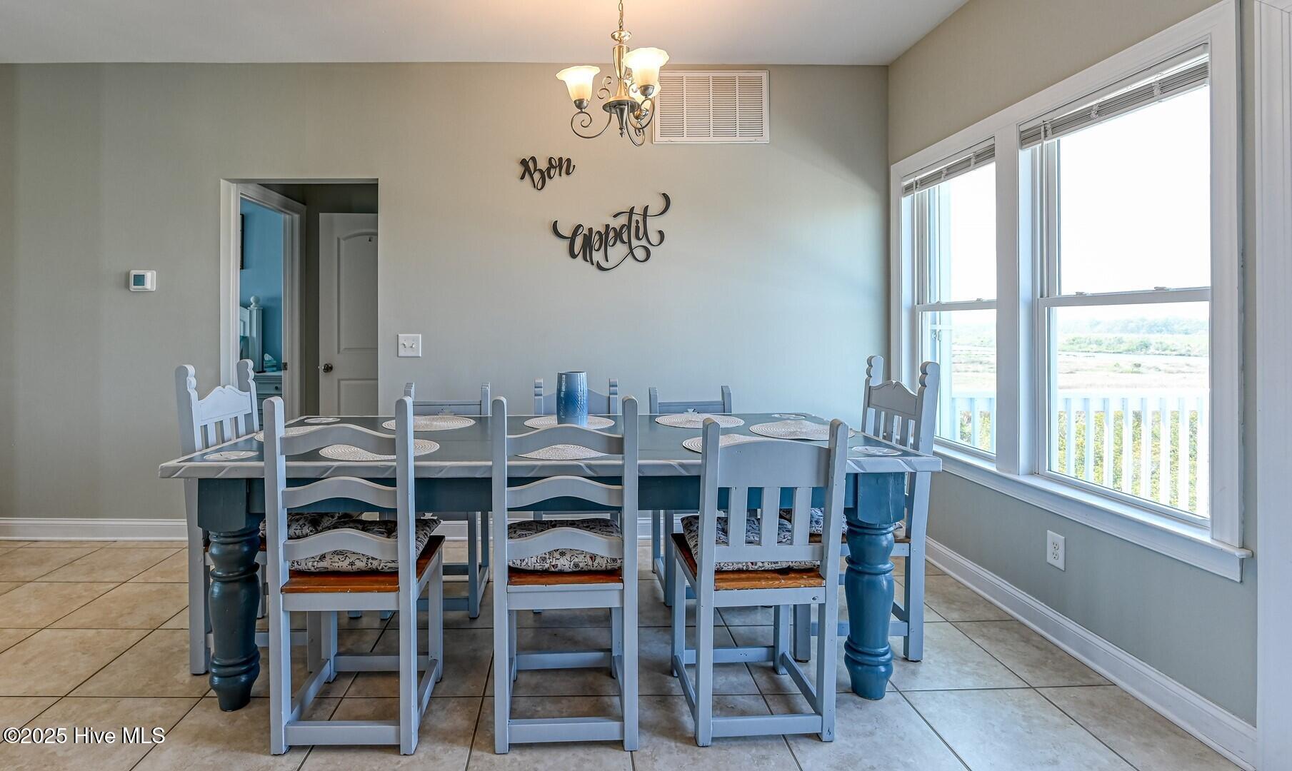 100496177 | Photo 13