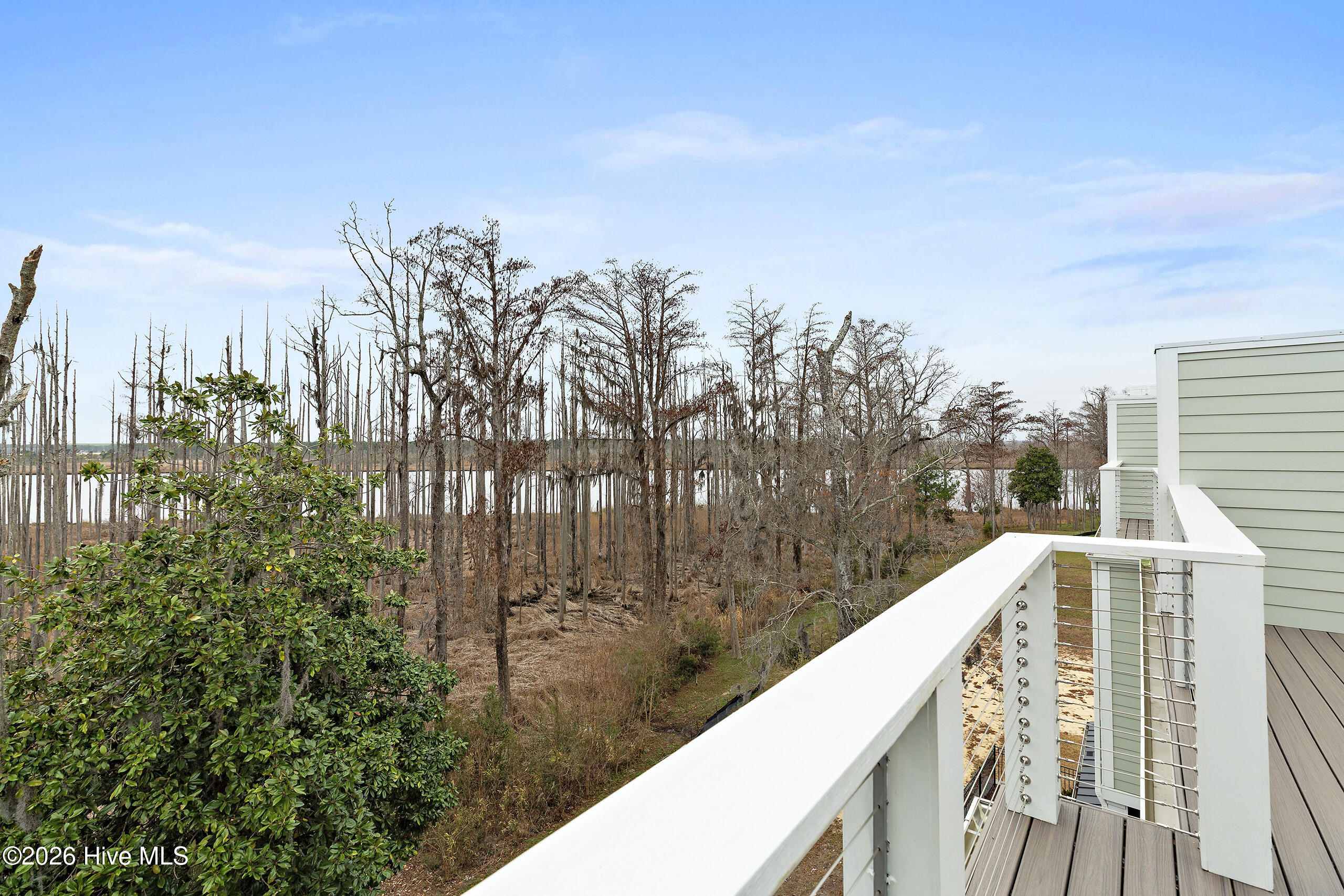 100563450 | Photo 49