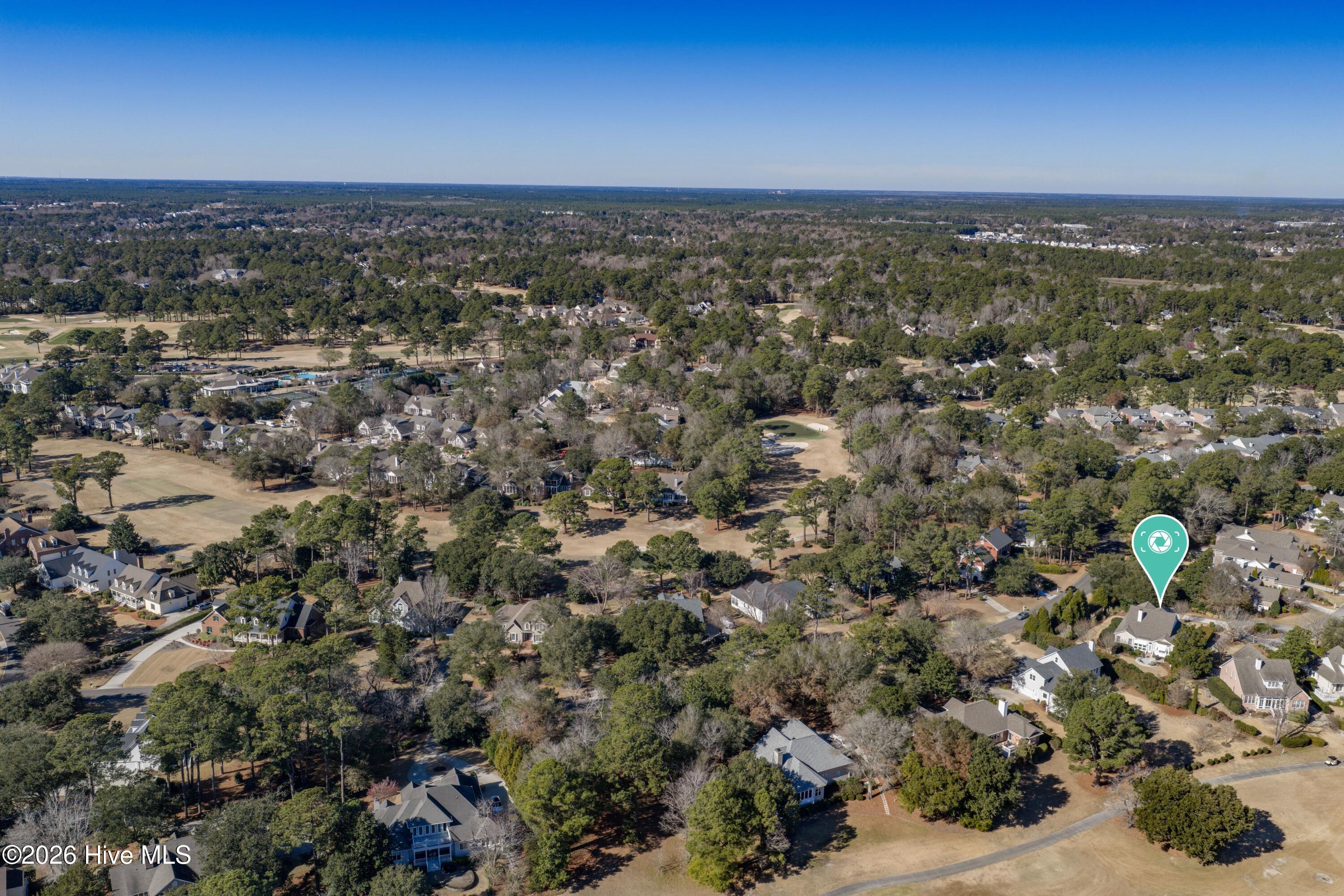 100548957 | Photo 44