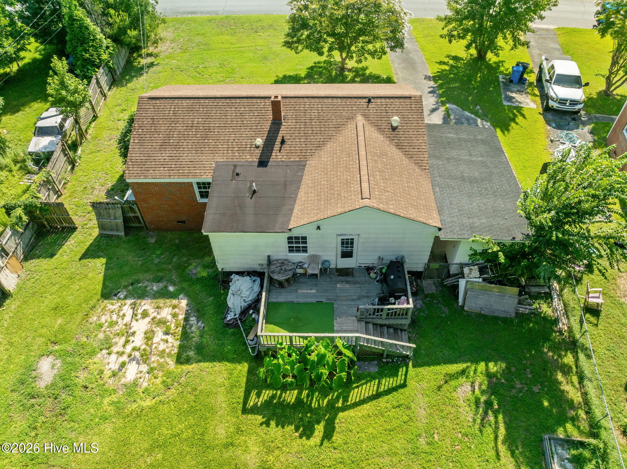 100547094 | Photo 32