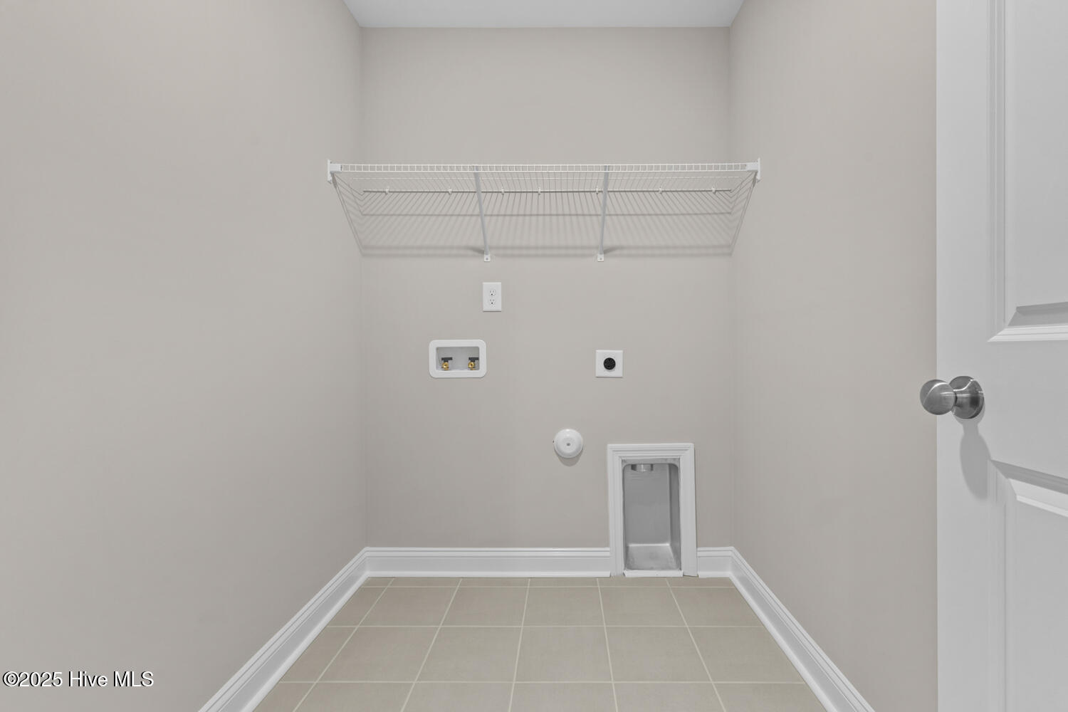 100469992 | Photo 28