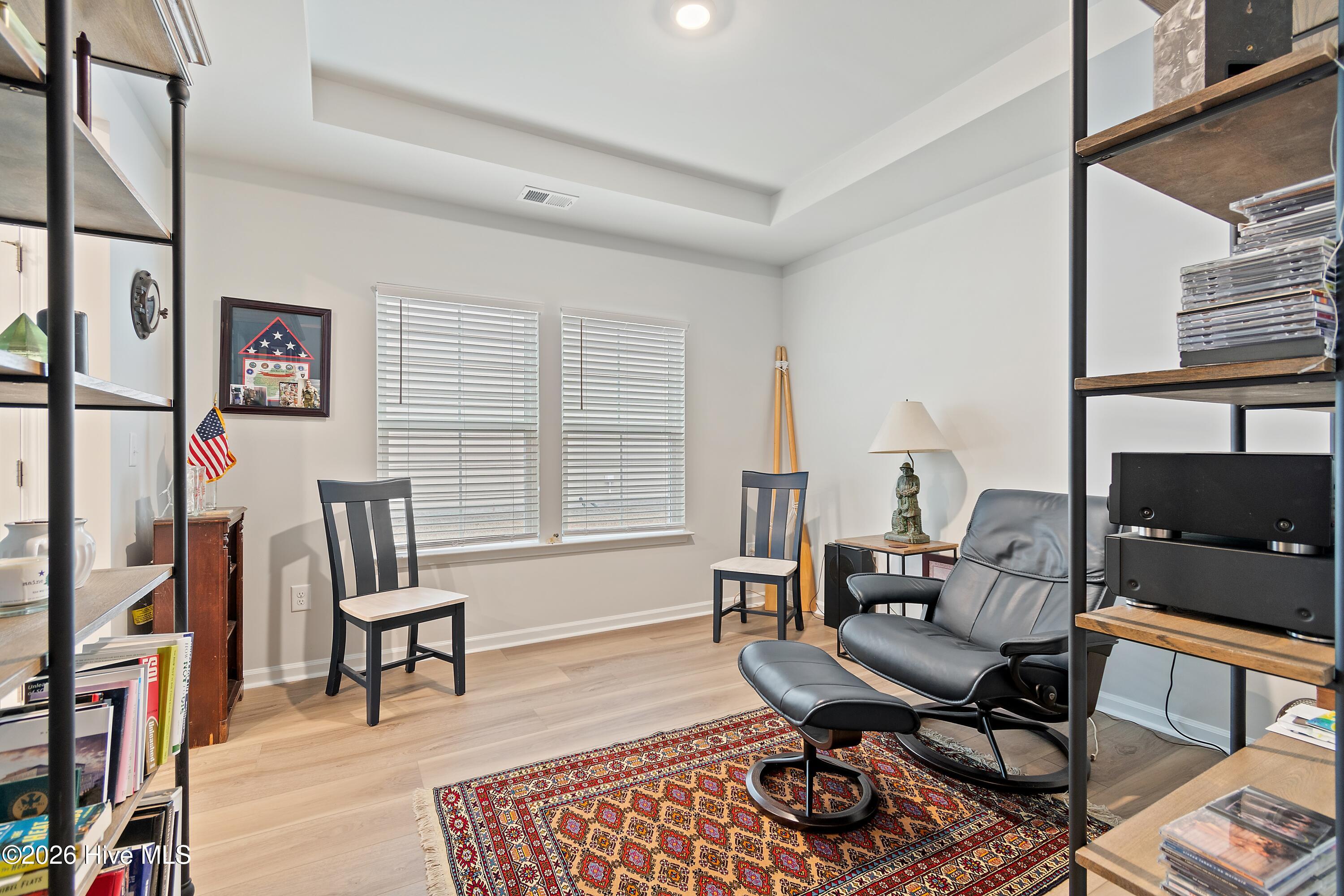 100555665 | Photo 15