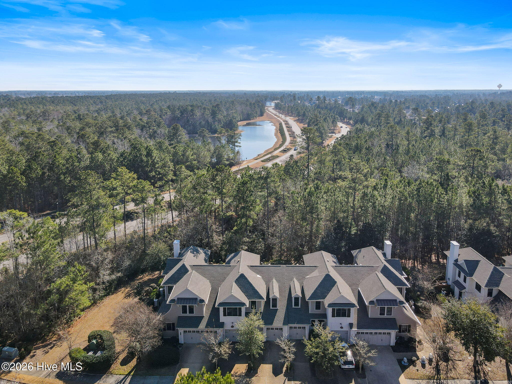 100551308 | Photo 43