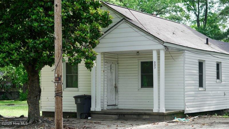 Homes for sale in Rocky Mount, NC | 905 Pender St, Rocky Mount, NC 27801 | MLS# 100507608