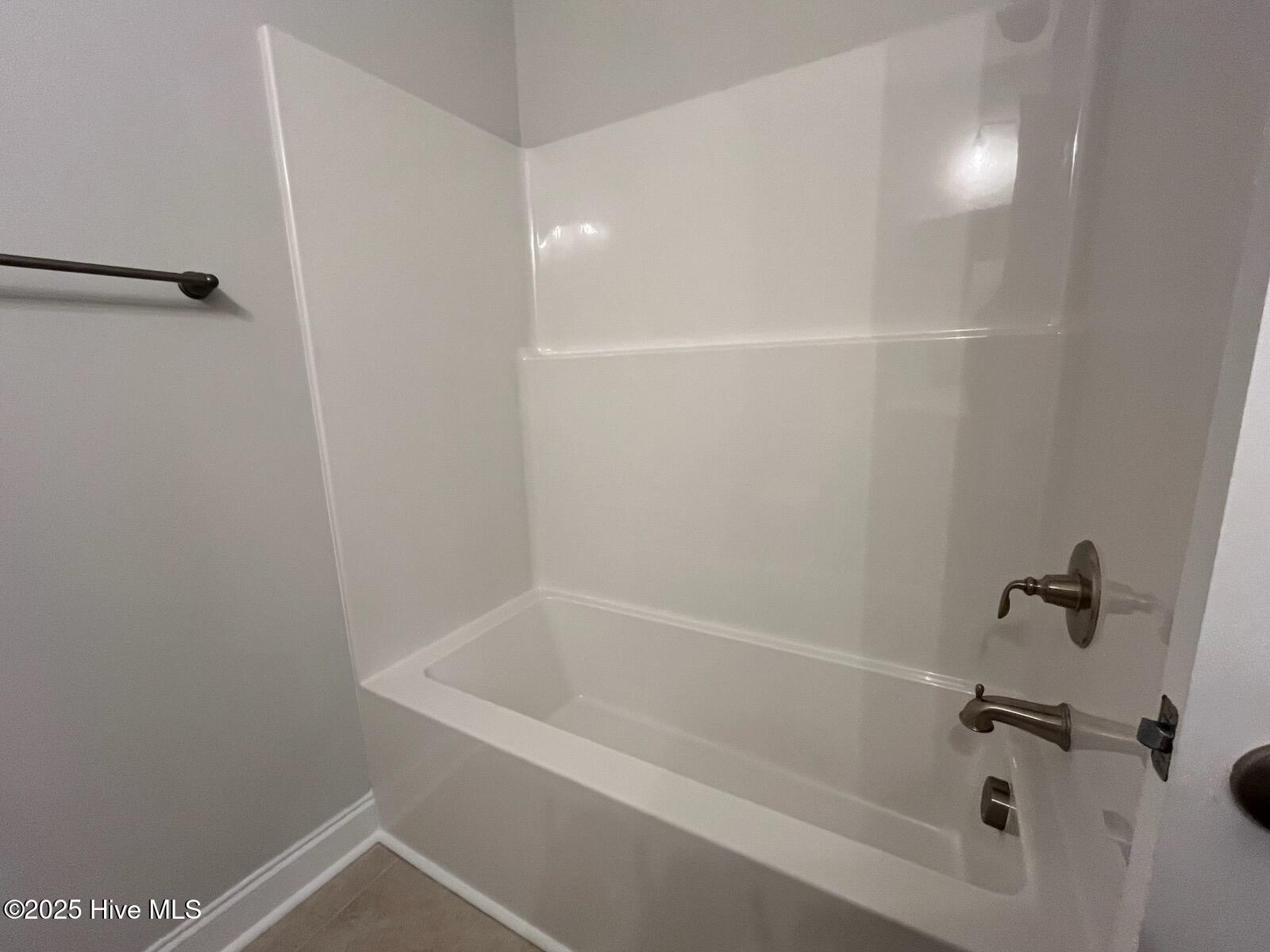 100456477 | Photo 31