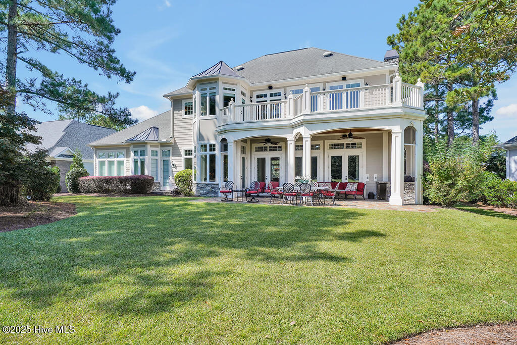 100535984 | Photo 66