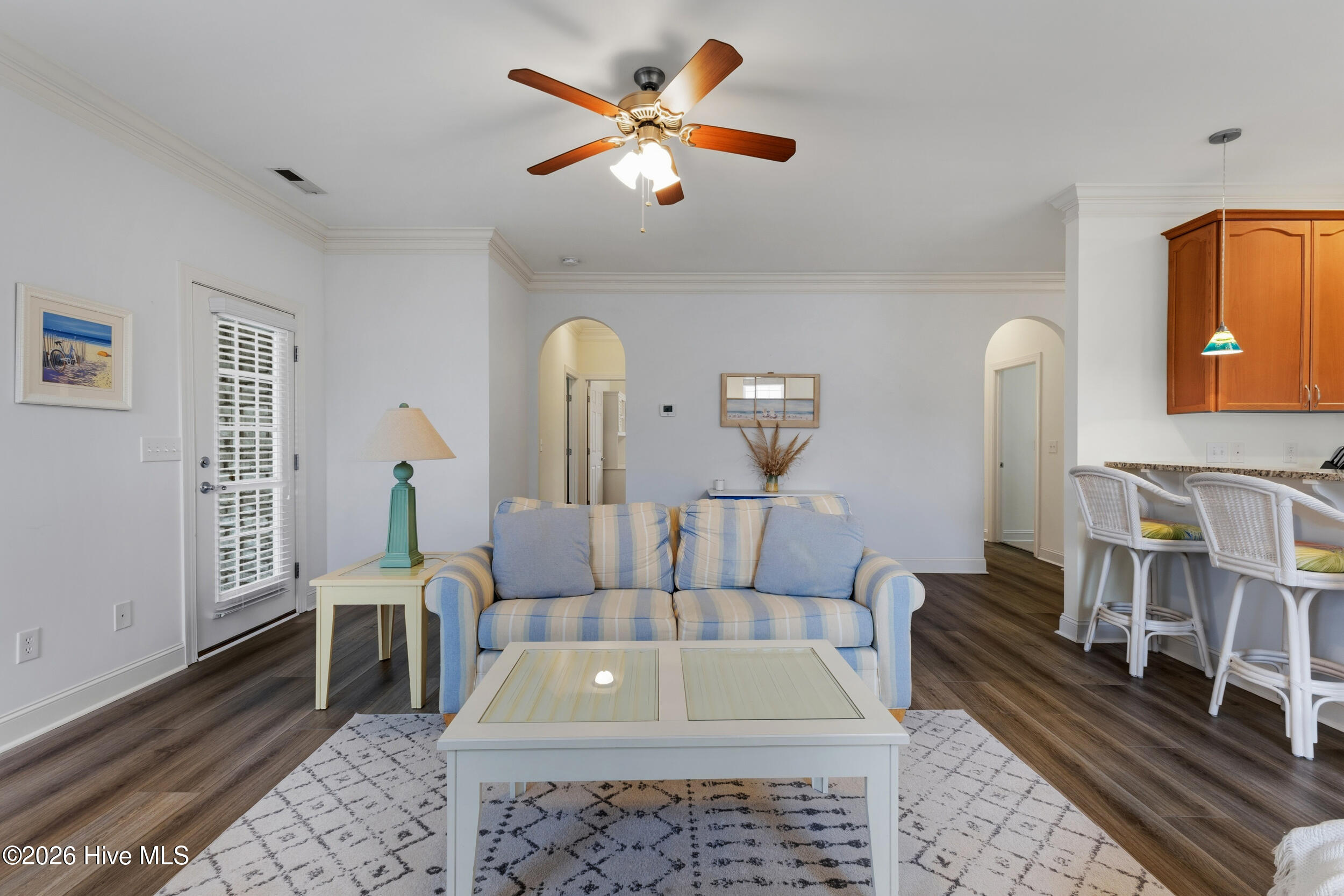 100557149 | Photo 20