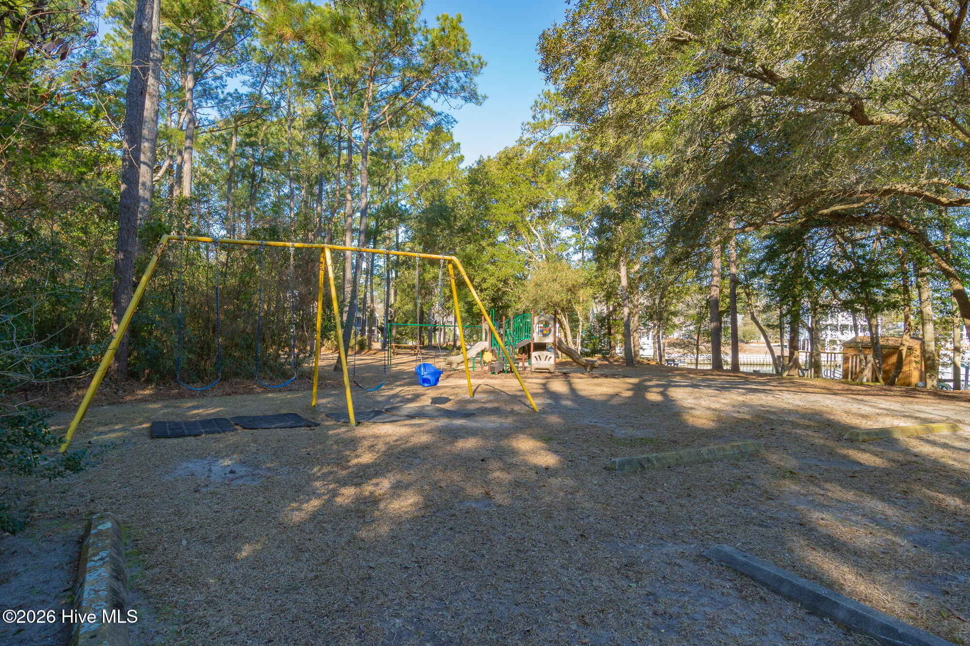105 Magnolia Court,Pine Knoll Shores