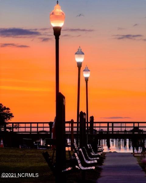 100220450 | Photo 21