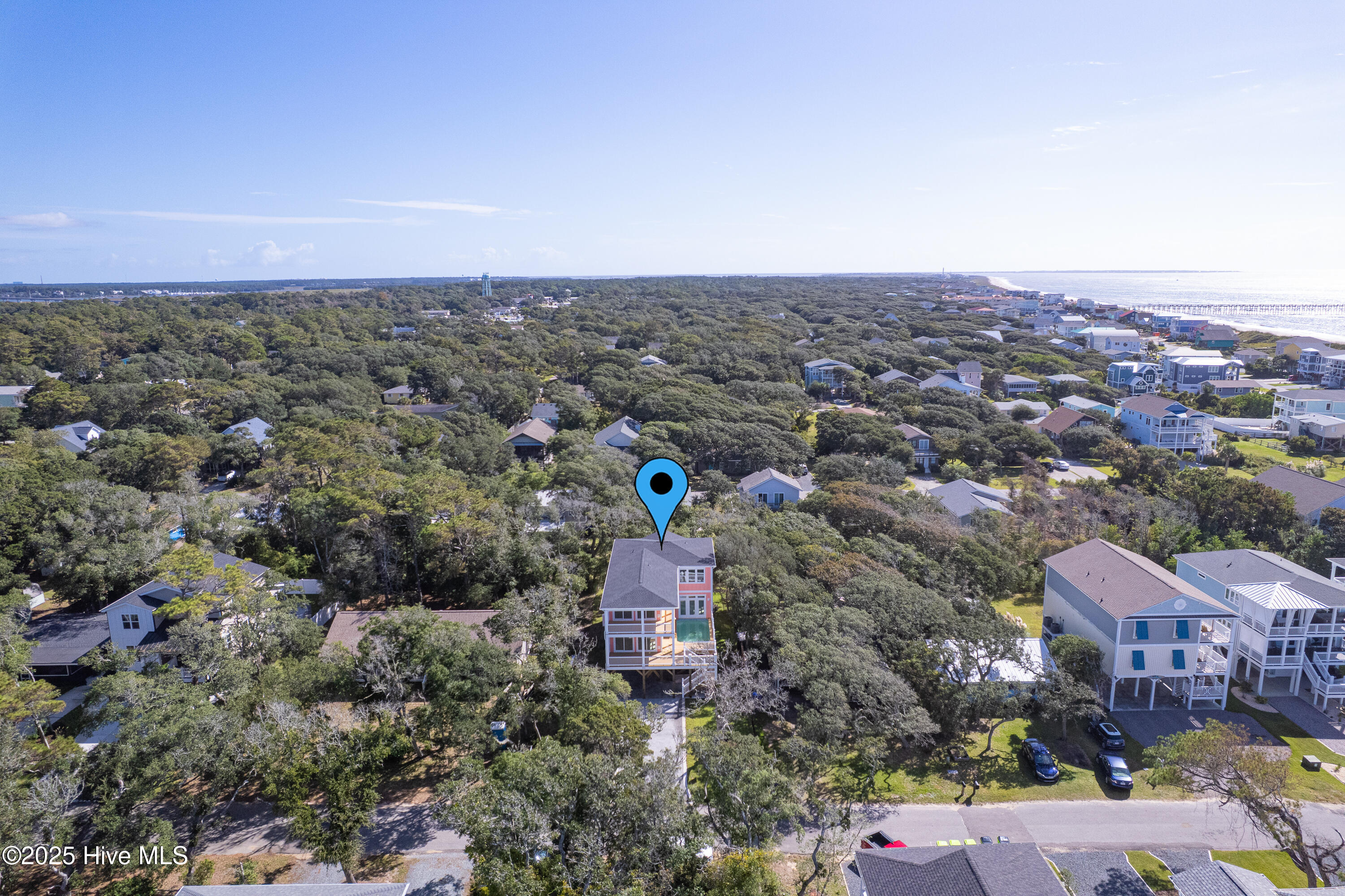 100535613 | Photo 50