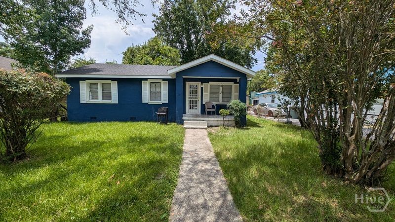Homes for sale in Savannah, GA | 913 Carver St, Savannah, GA 31415 | MLS# SA348633