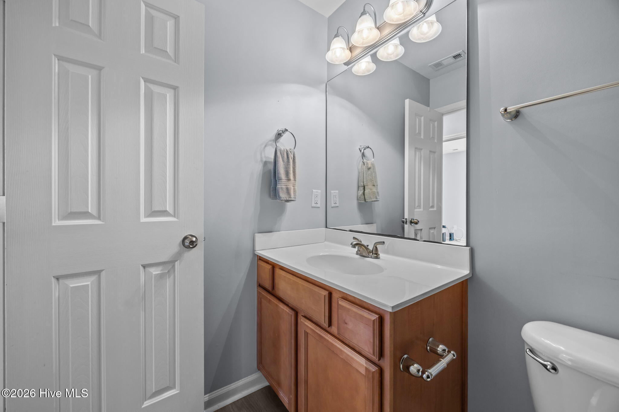 100550942 | Photo 20