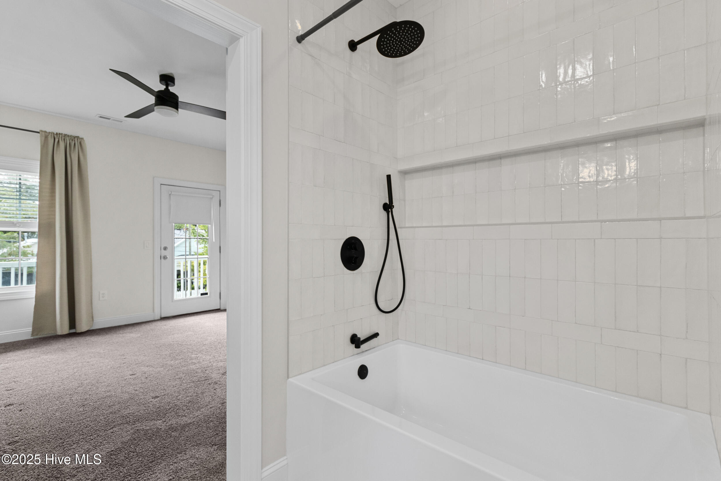 117 S 8th Street, Wilmington, NC 28401 – photo 15: 39_bathroom