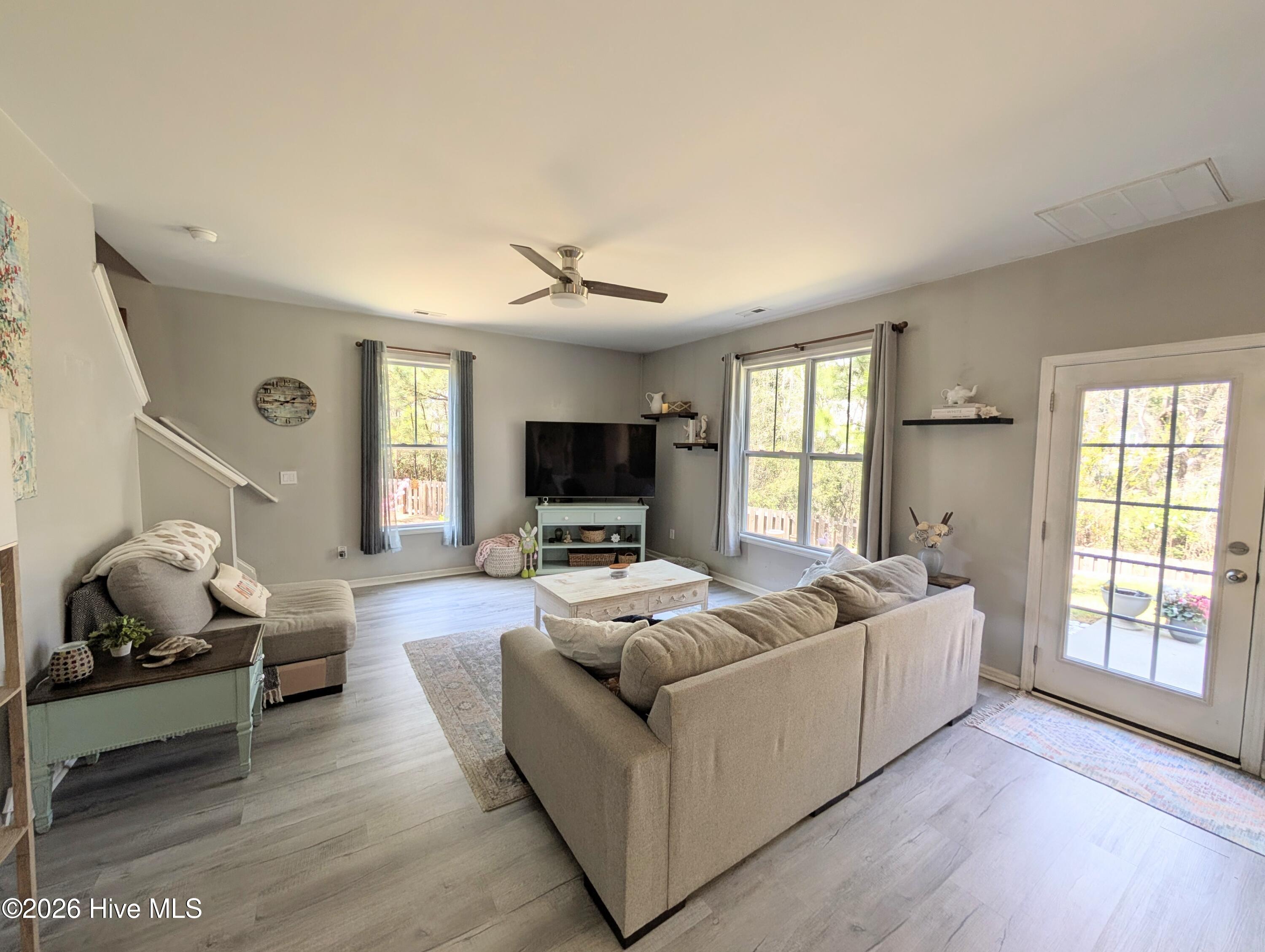 100550556 | Photo 13