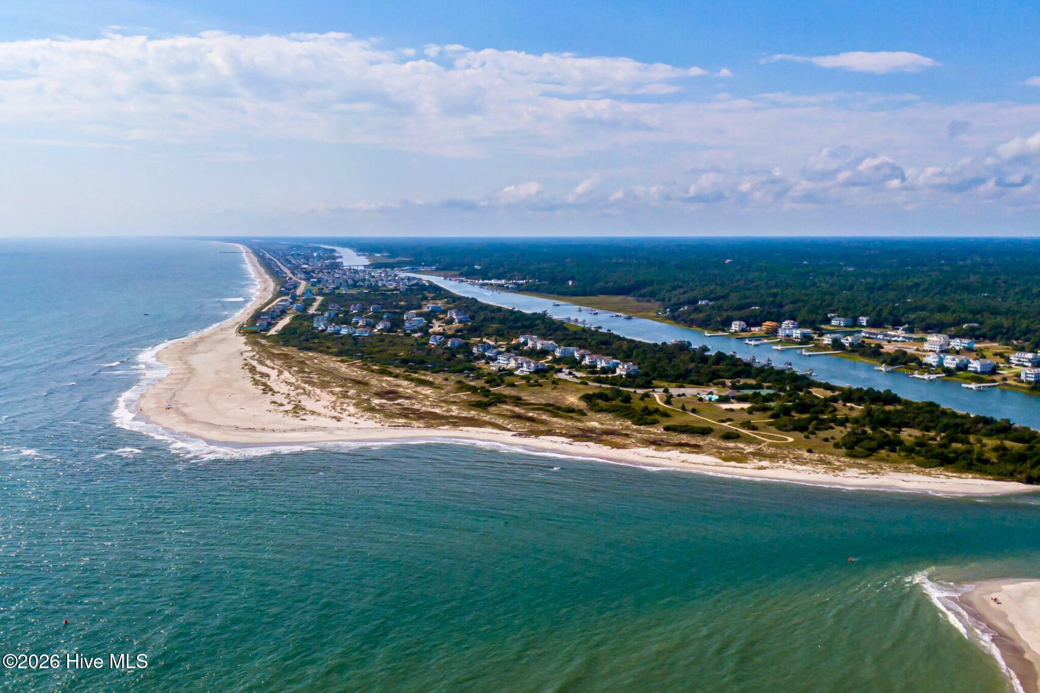 100549860 | Photo 41