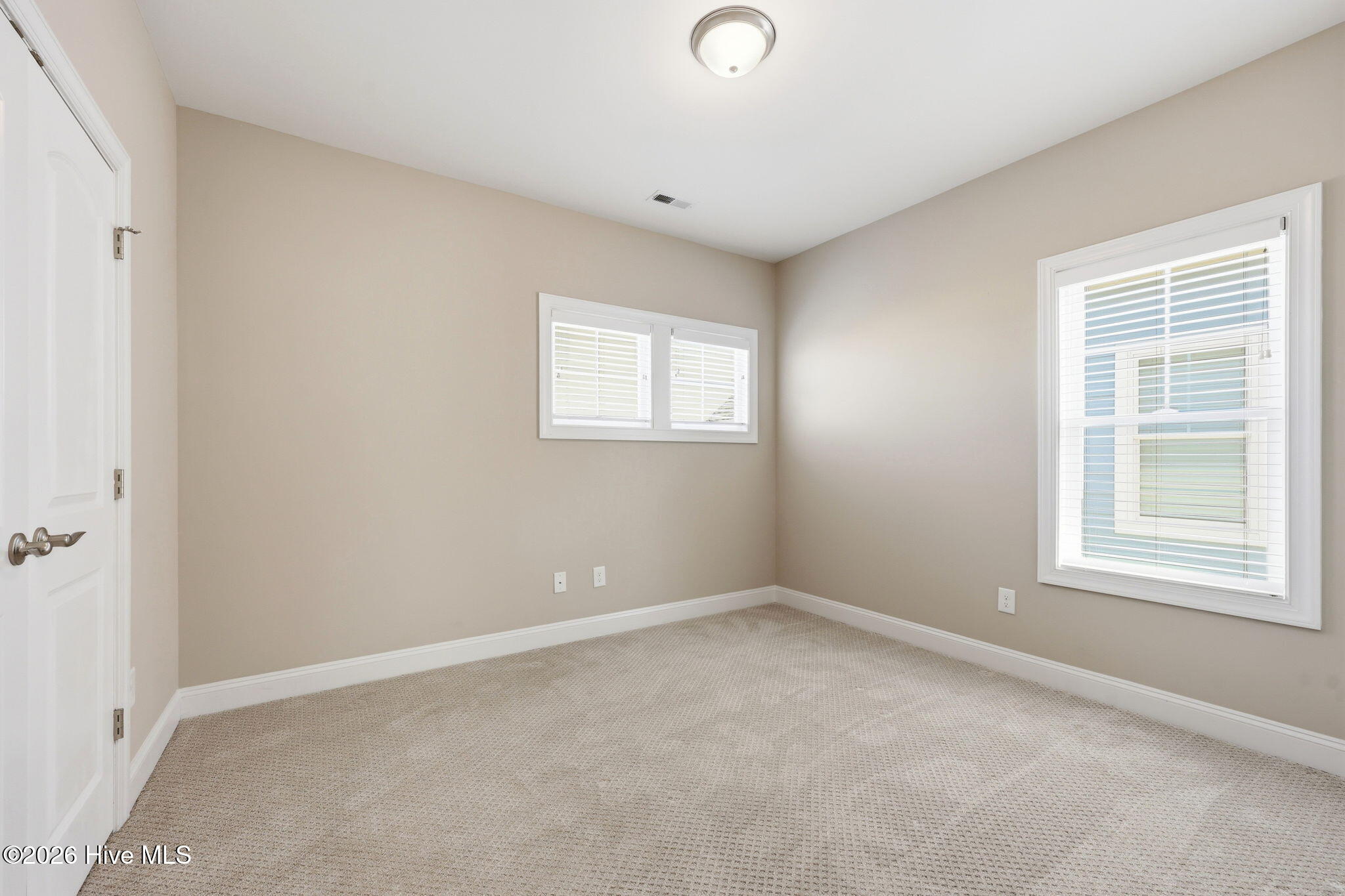 upstairs bedroom 2
