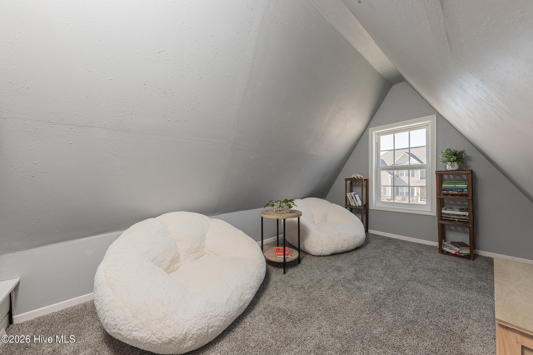 100554751 | Photo 45