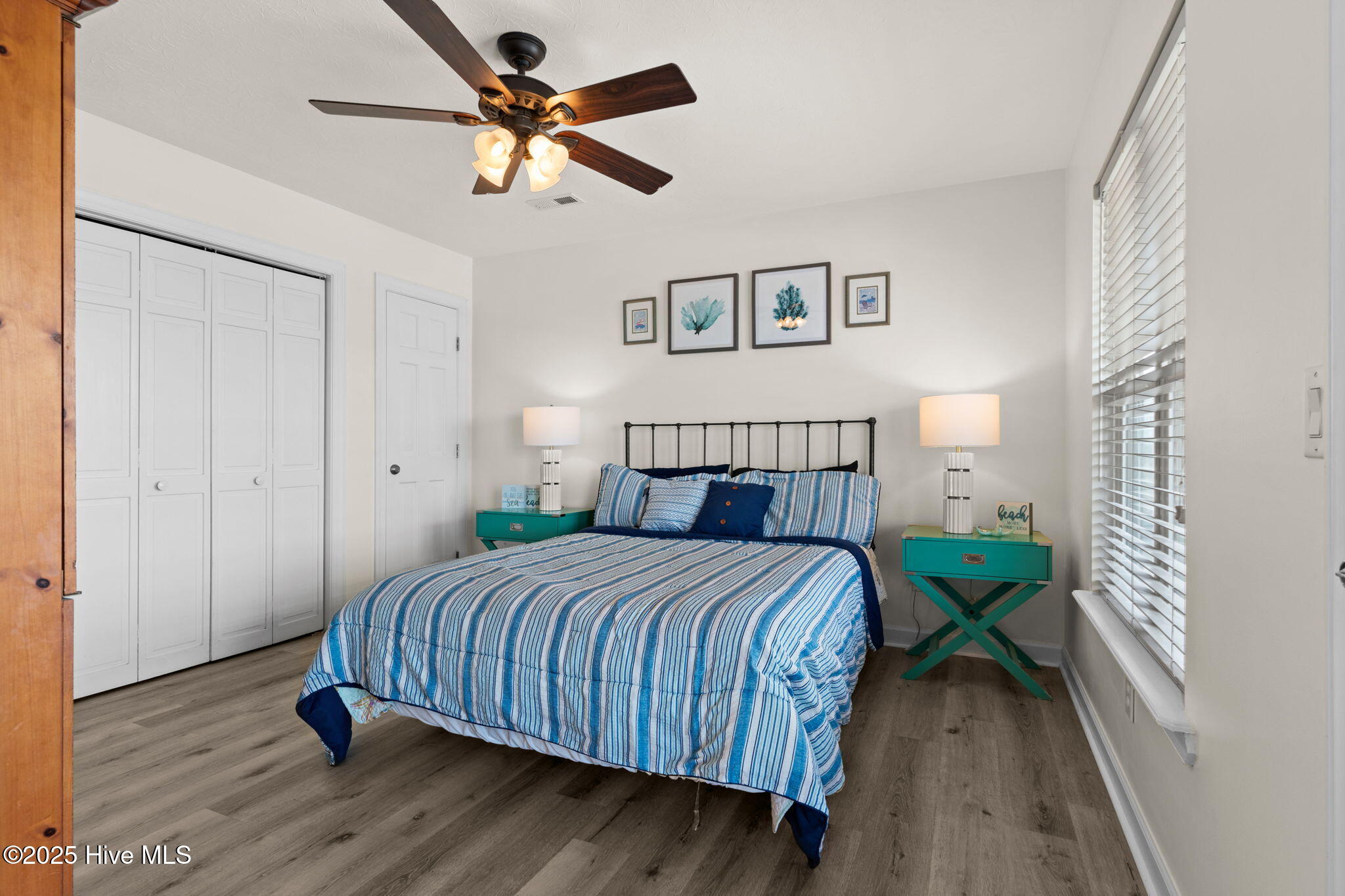 100515755 | Photo 19