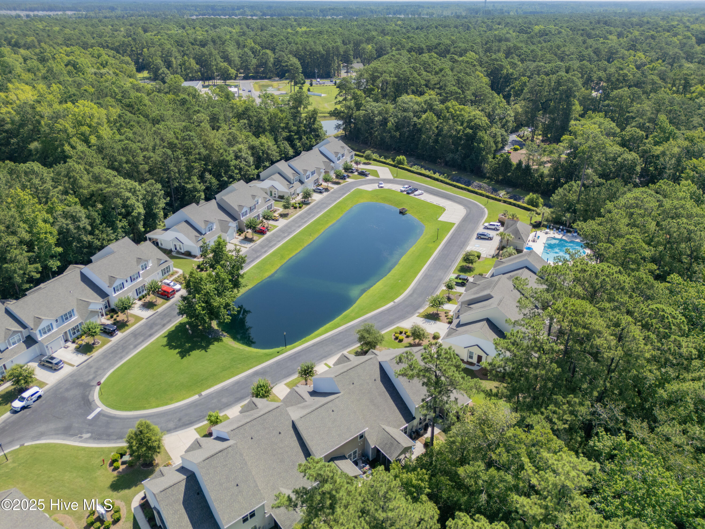 100516530 | Photo 39