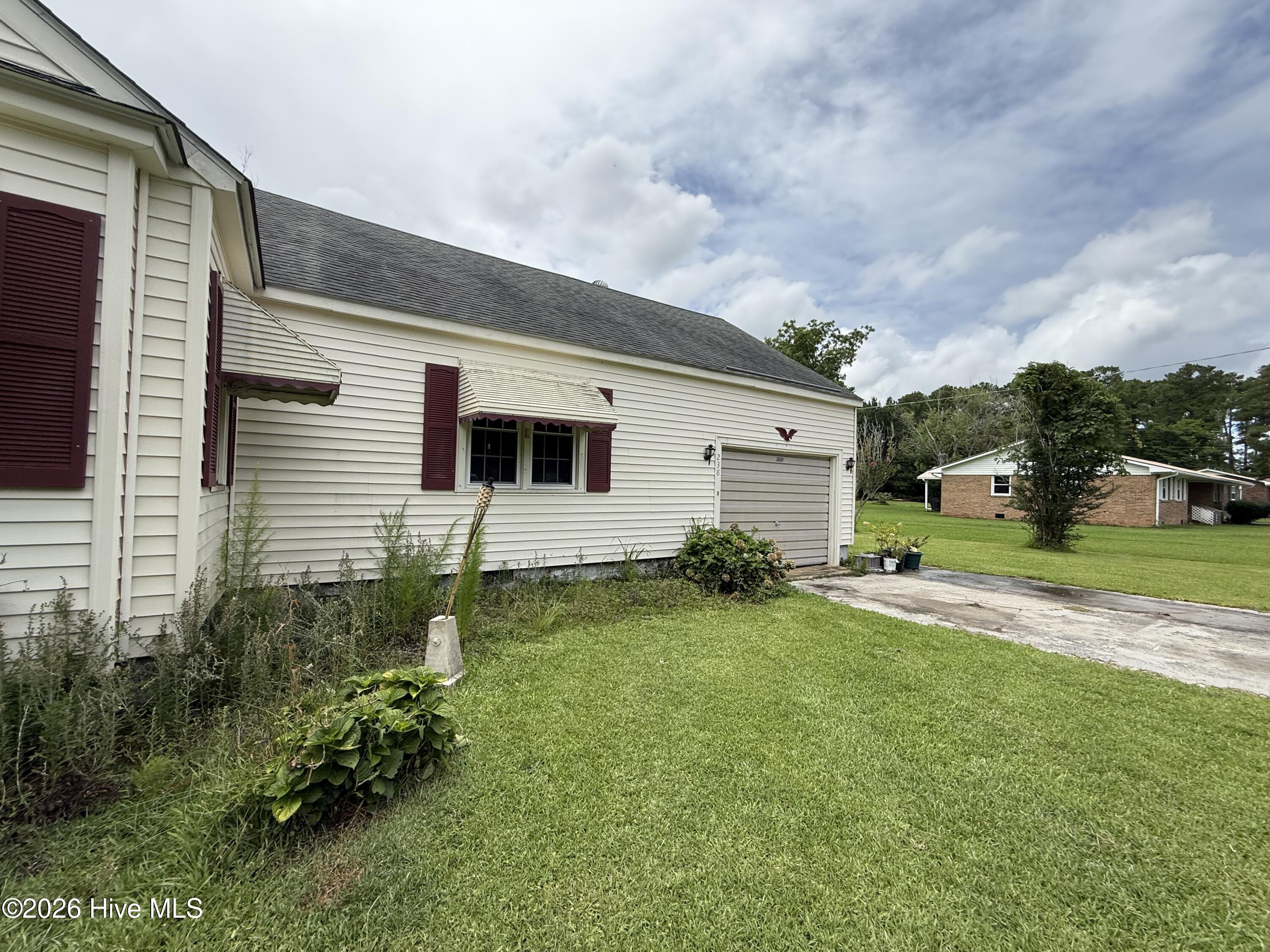 Exterior photo of 238 Old Nassau Road, Williston, NC 28589. MLS: 100589198