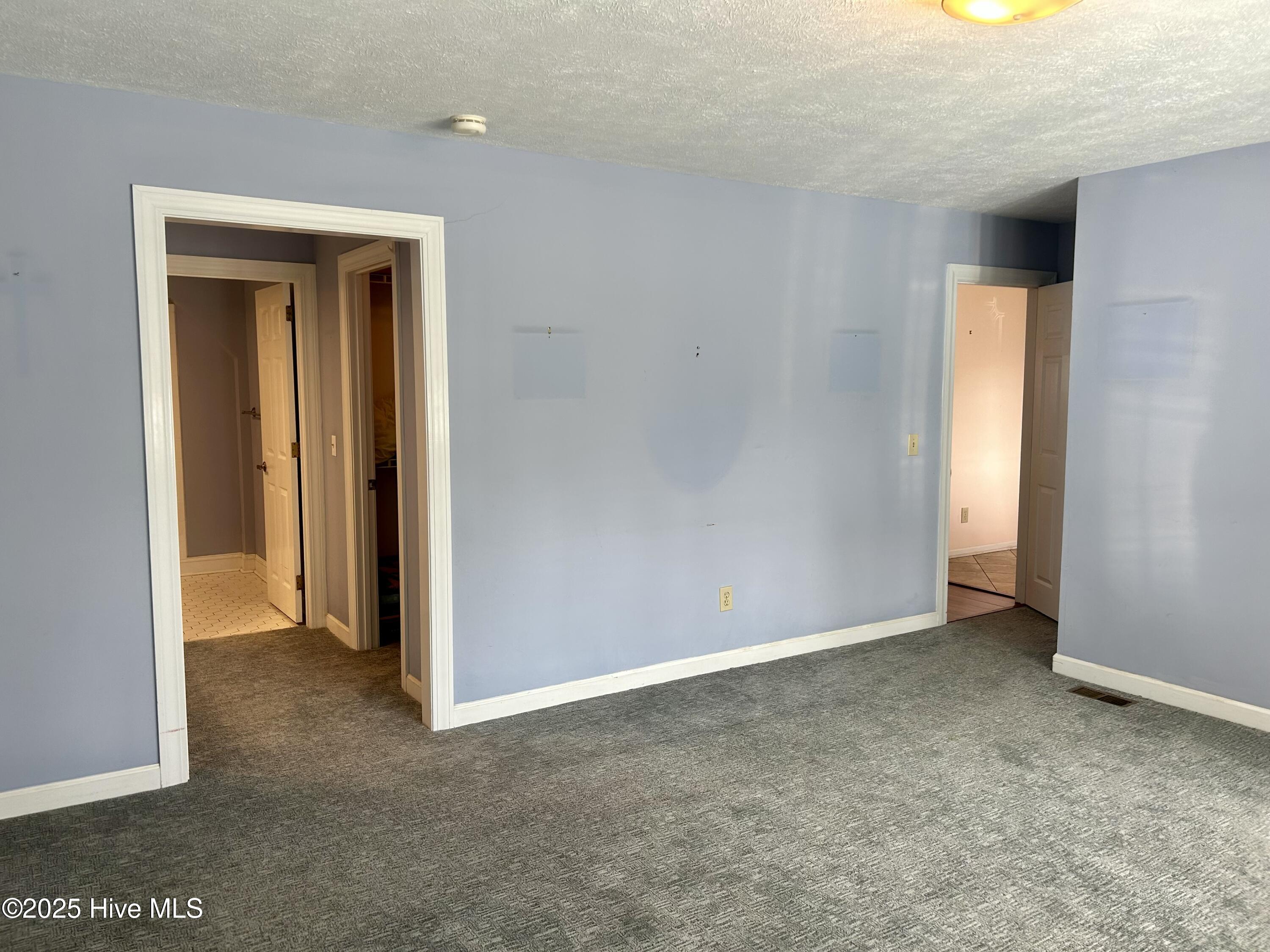 100532166 | Photo 17