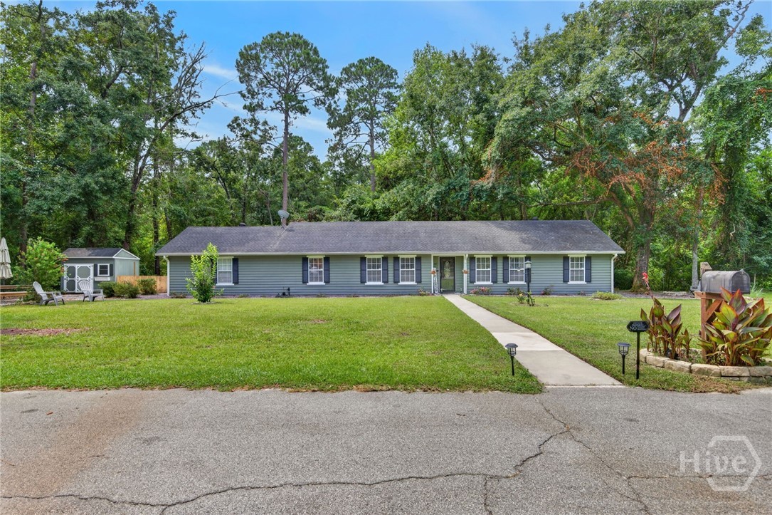 4th image of 901 Queens Ct, Hinesville, GA 31313 | MLS# SA361596