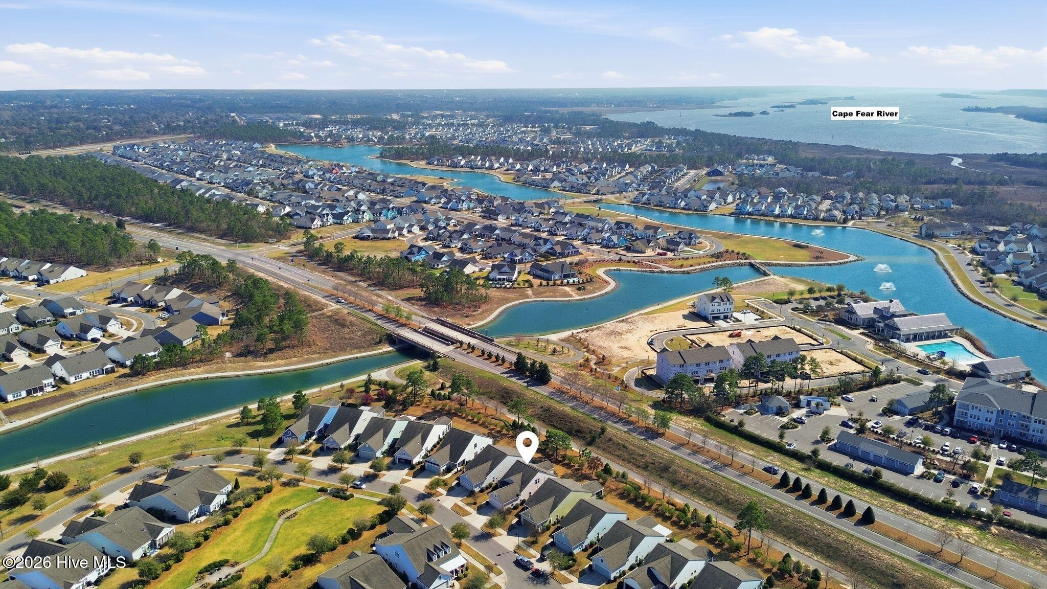 100560381 | Photo 31