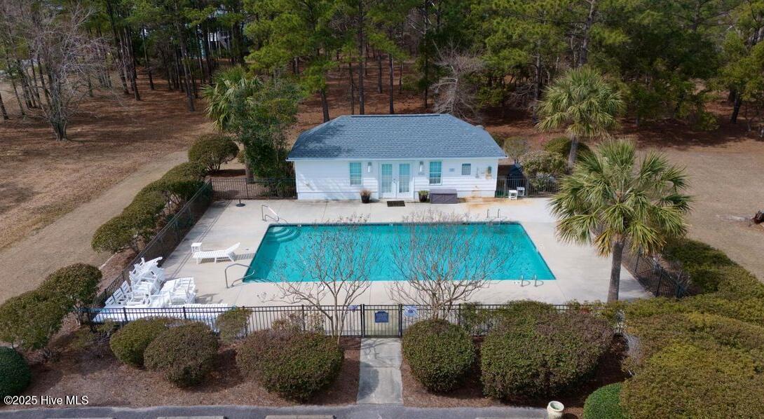 100543346 | Photo 15