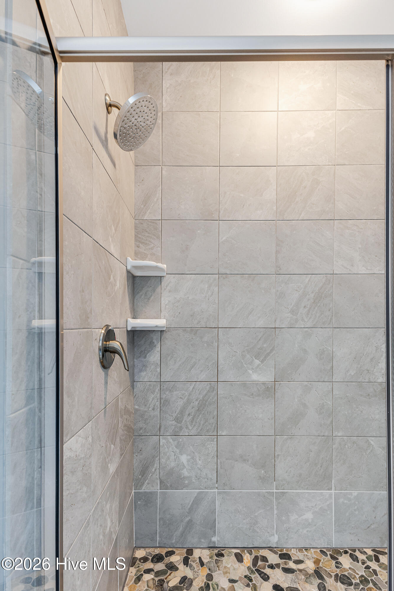 100557932 | Photo 14