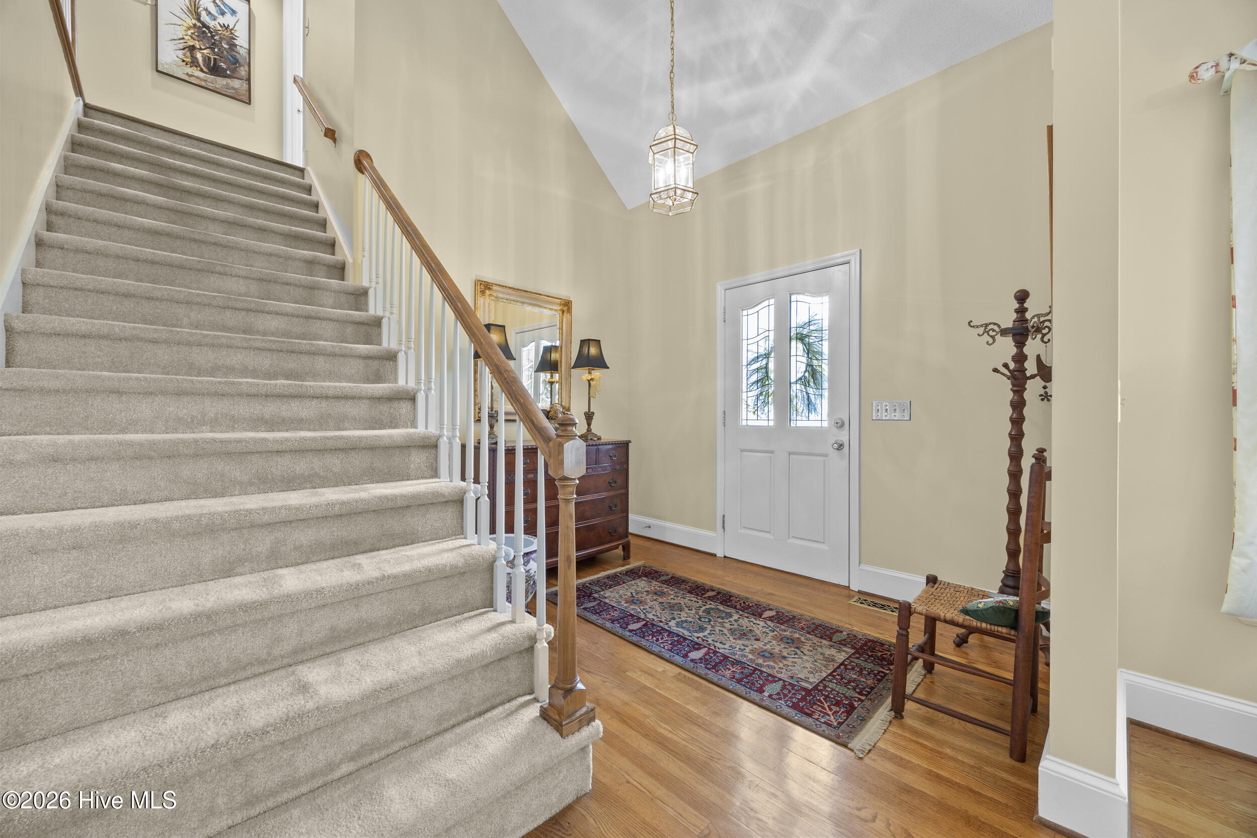 100564035 | Photo 14