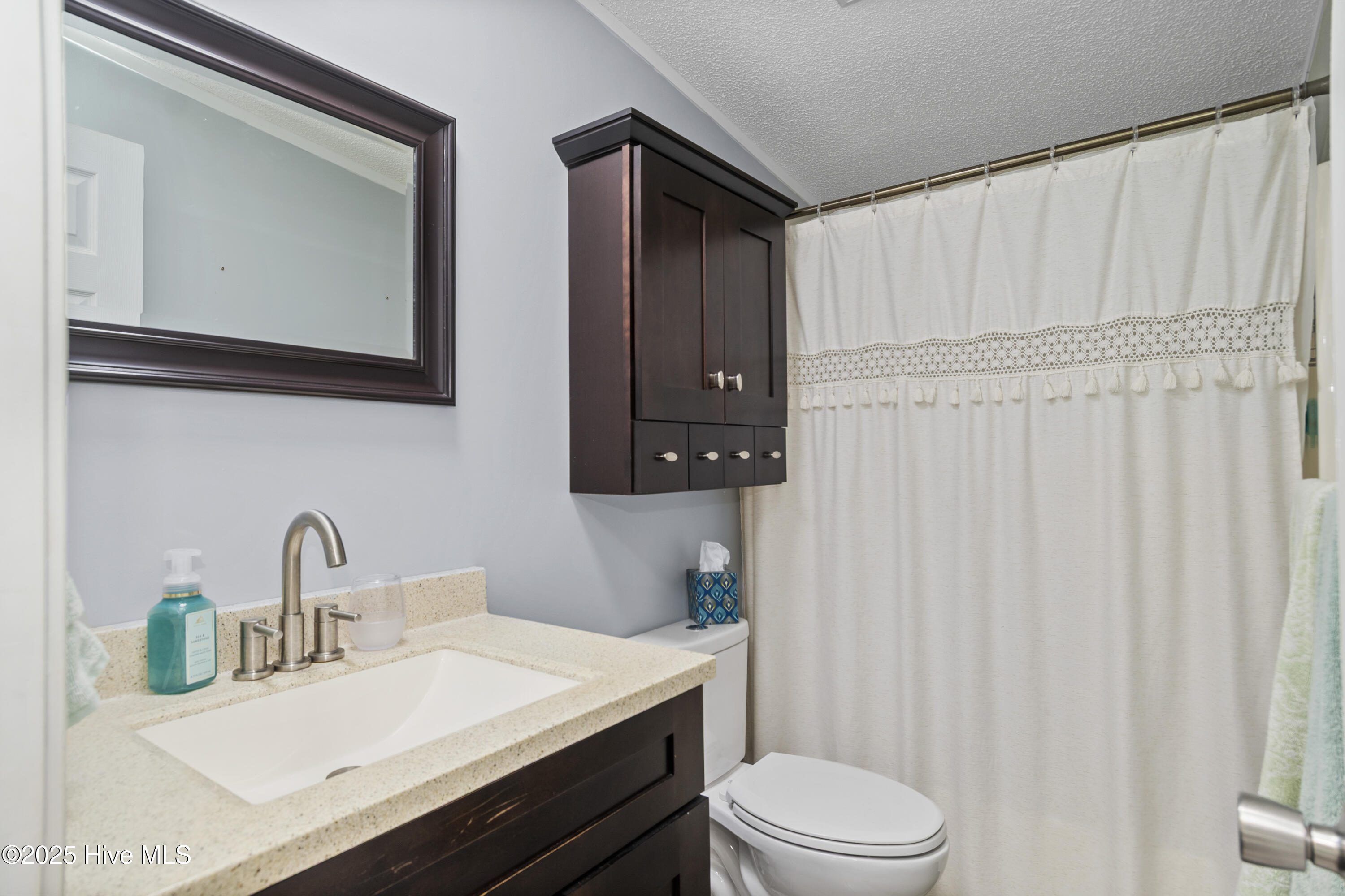 100517540 | Photo 29