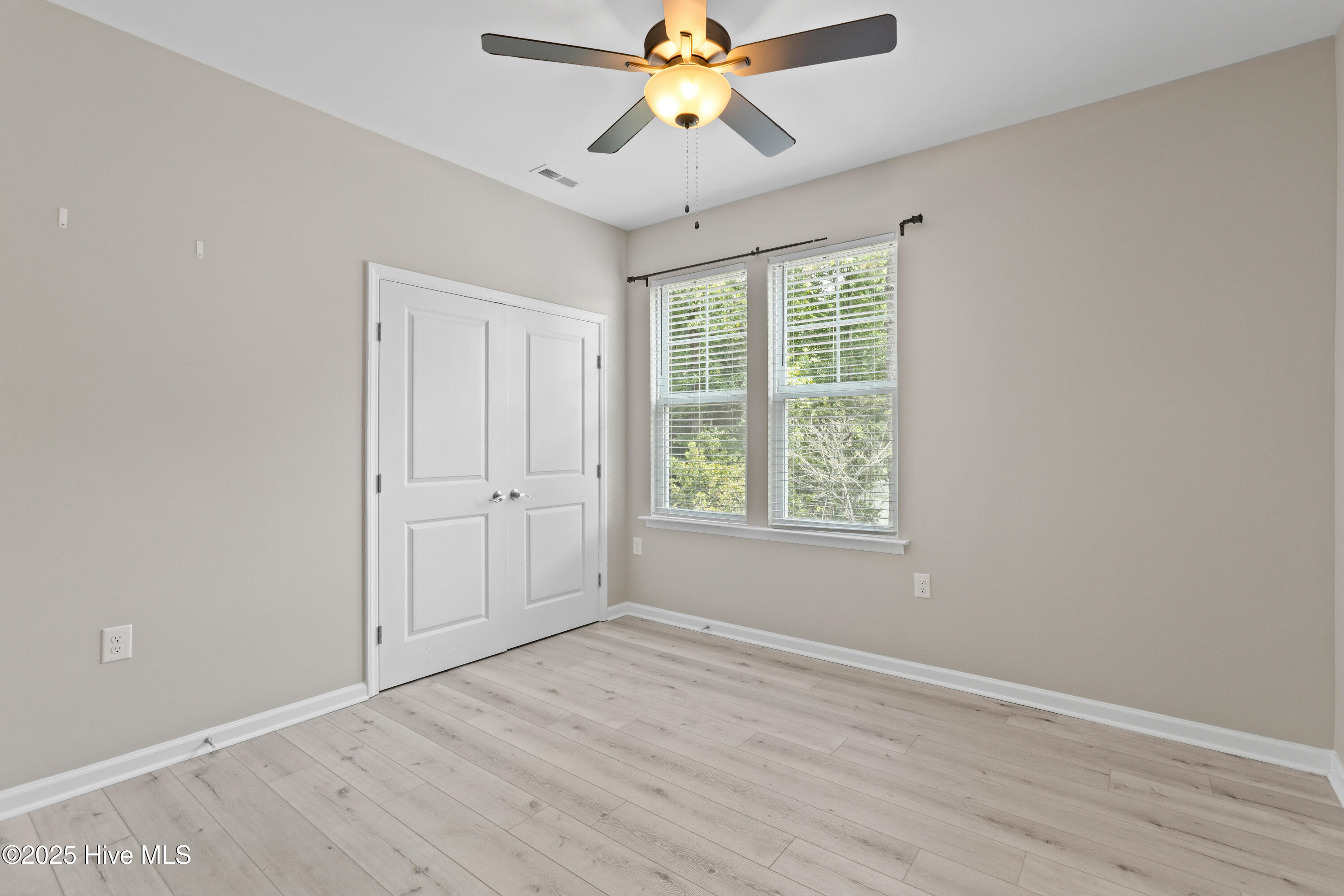 100516576 | Photo 11