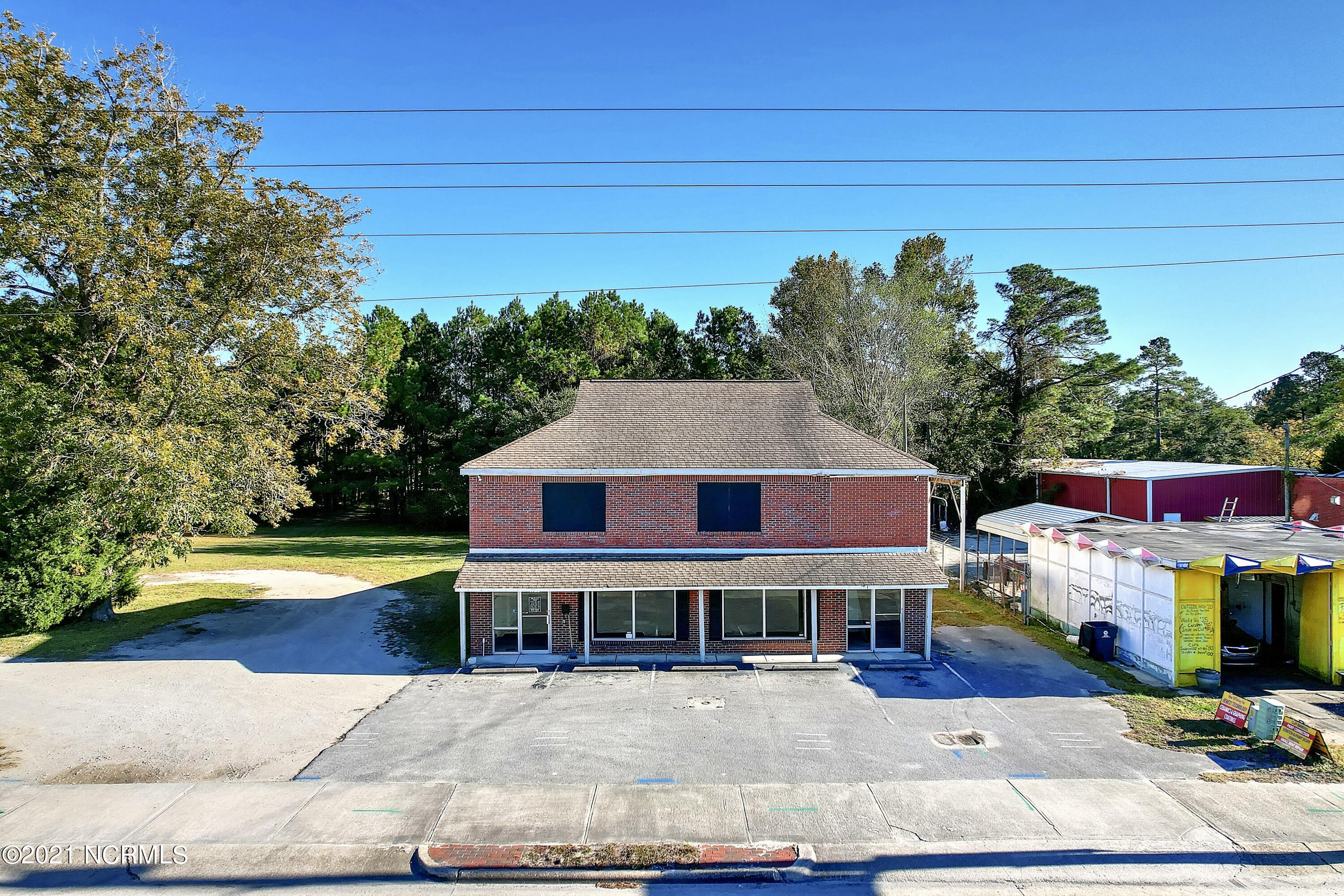 Featured Property 4729 Main 