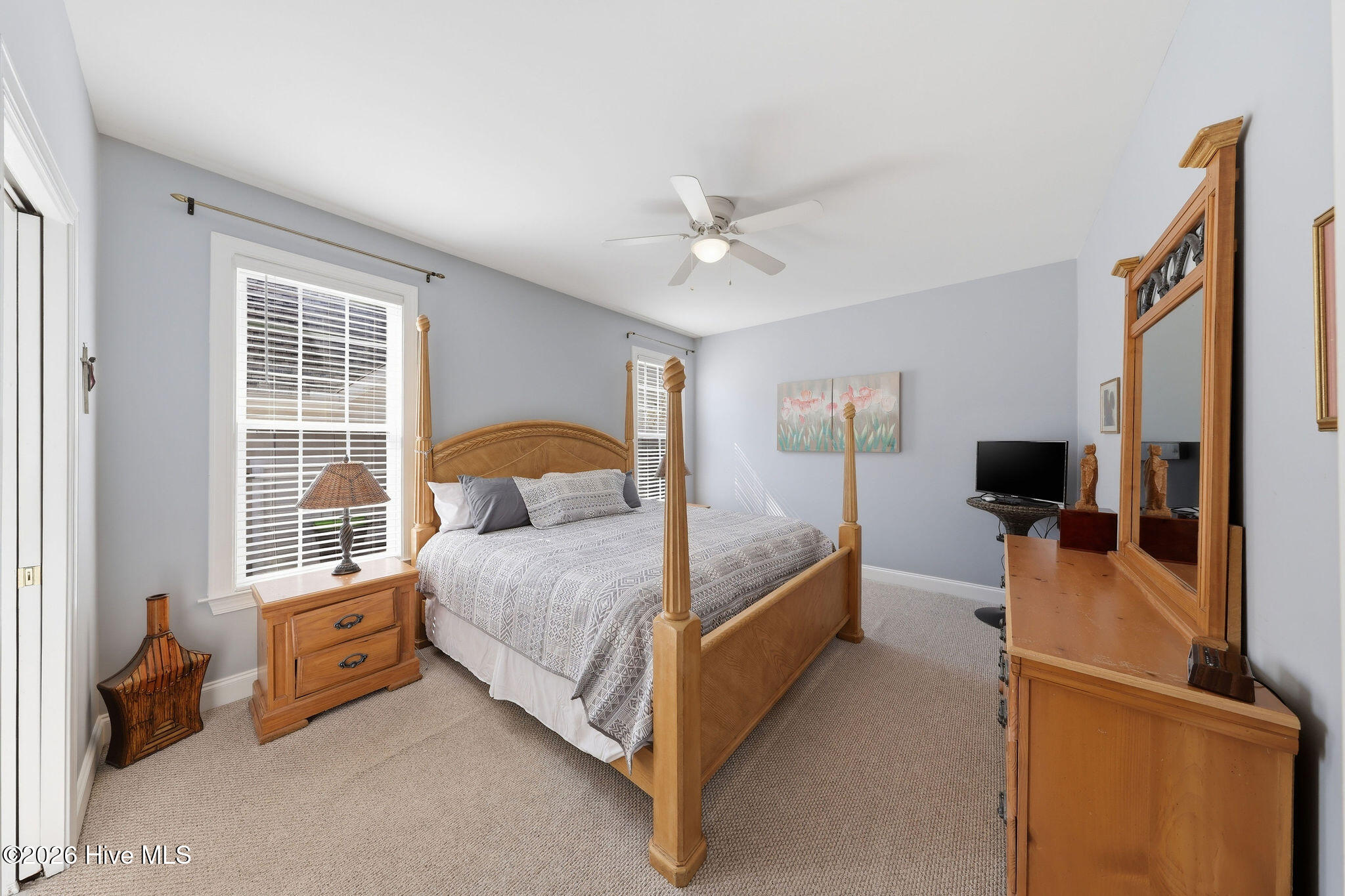 100558304 | Photo 28