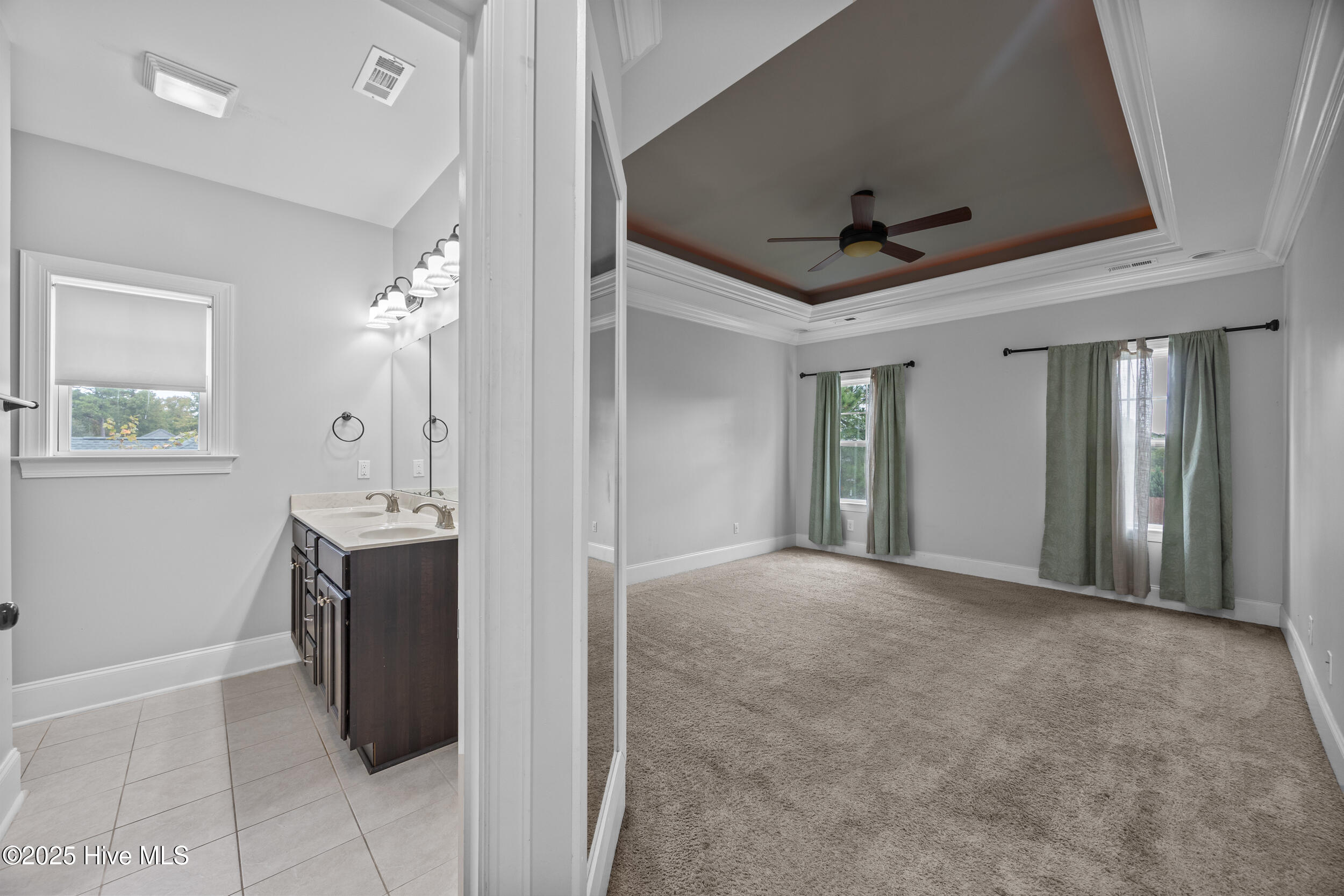 100538998 | Photo 31