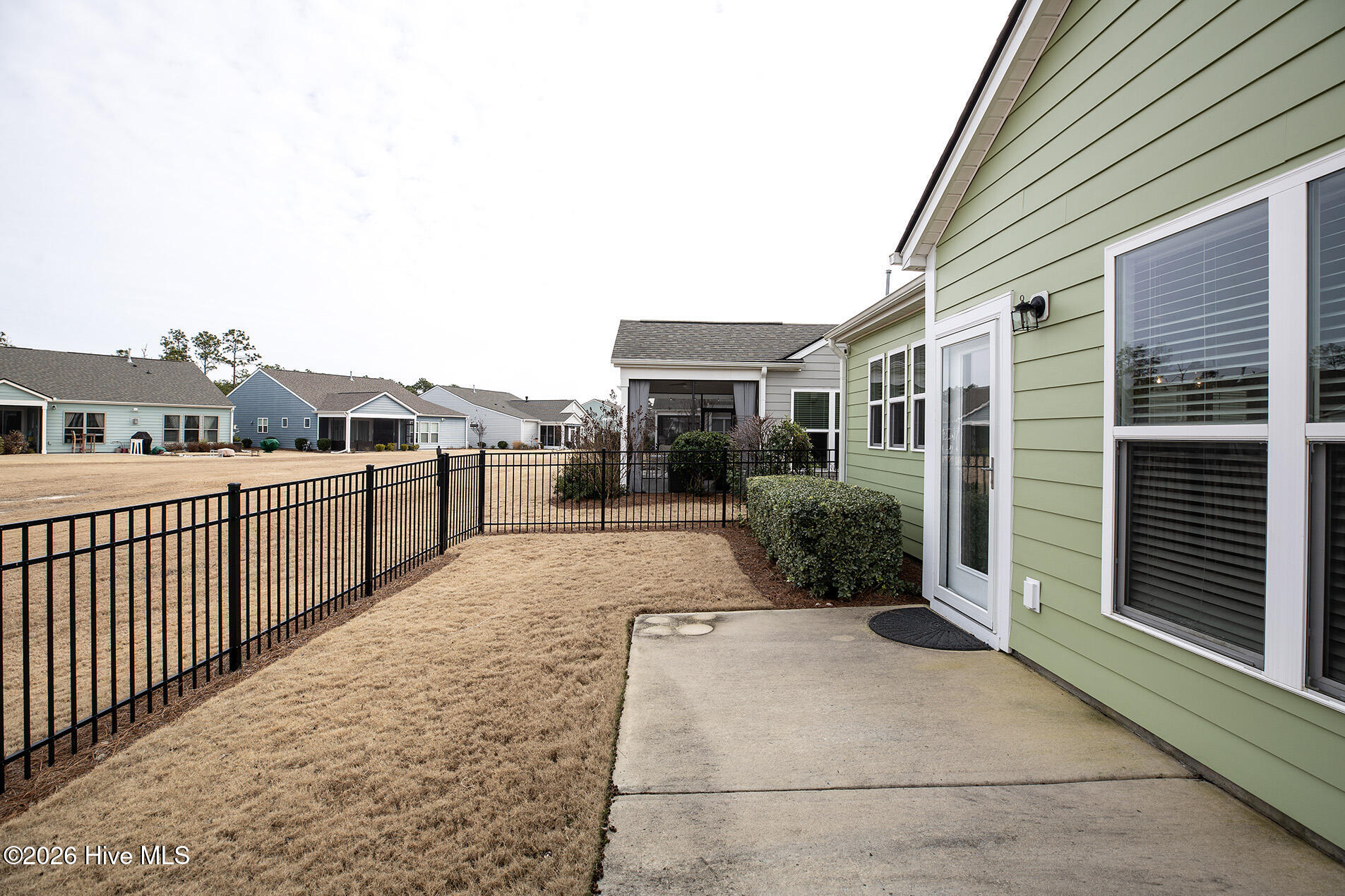 100554927 | Photo 37