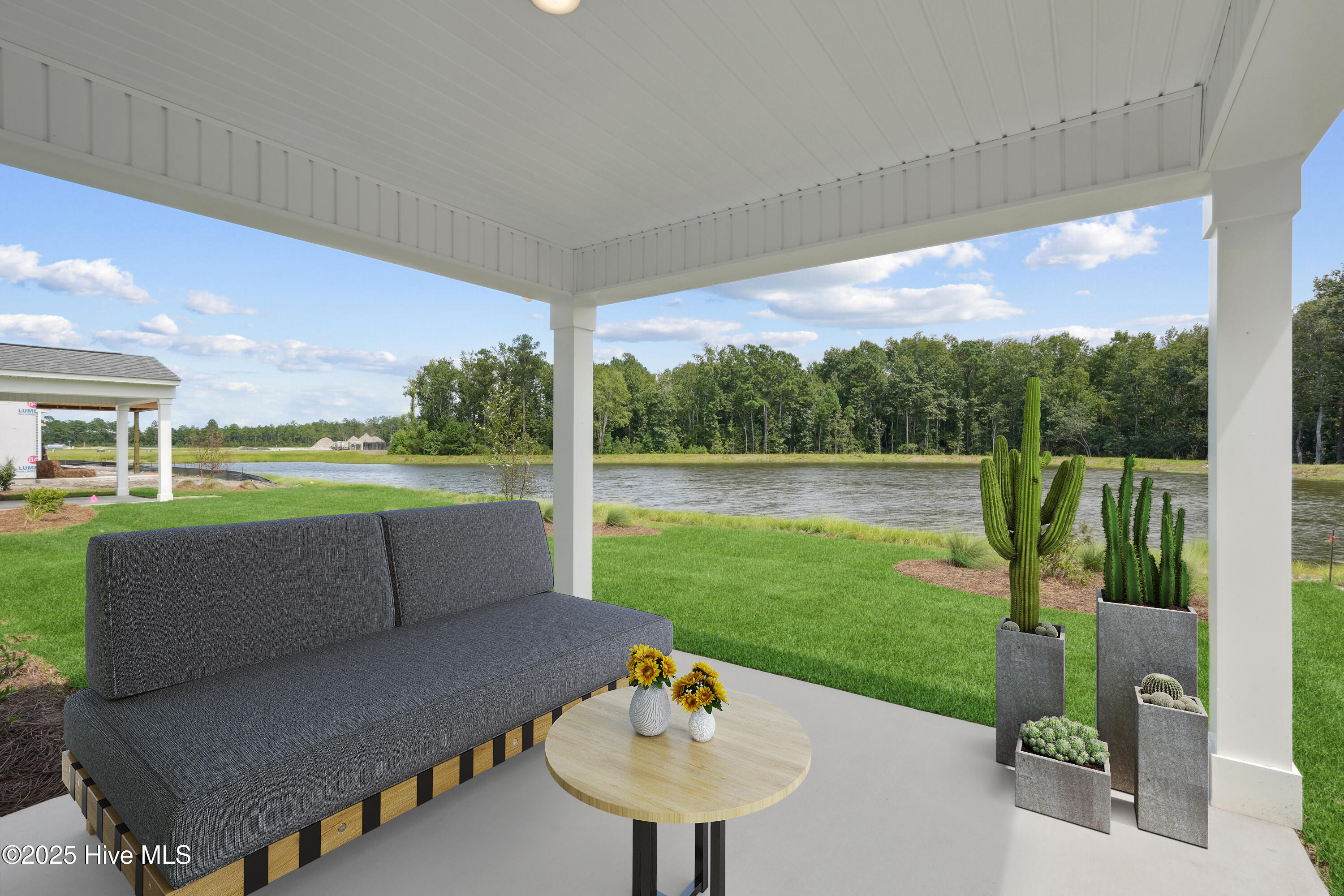 100526876 | Photo 14