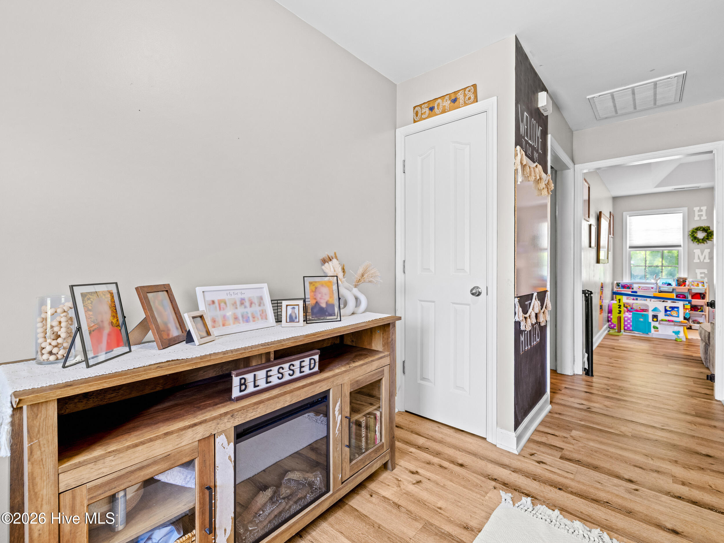 307 De Anza Court, Maysville, NC 28555 – photo 13: a02a0069