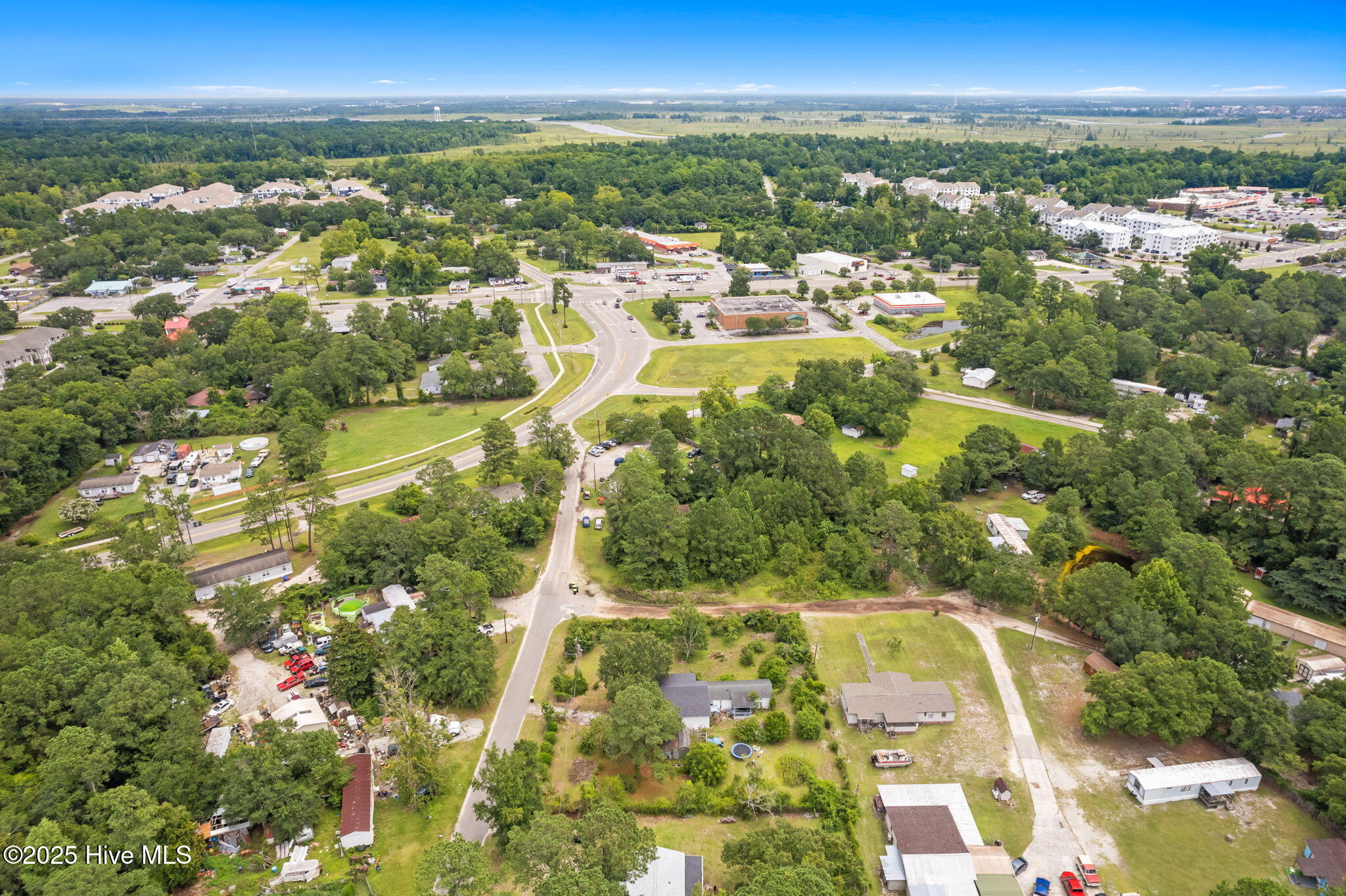 100547622 | Photo 14