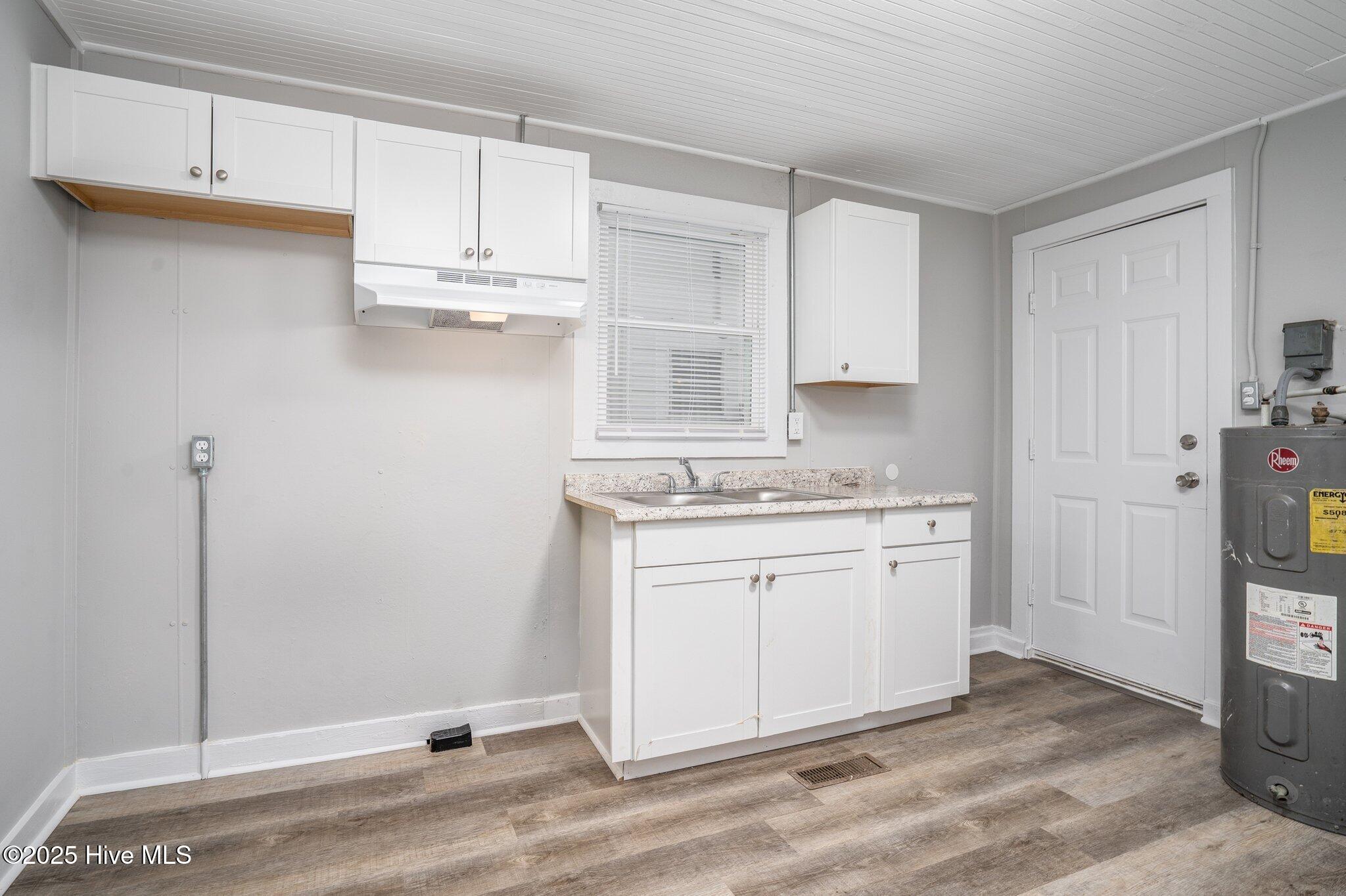 008-1506ColemanStreetSoutheast-Wilson-NC