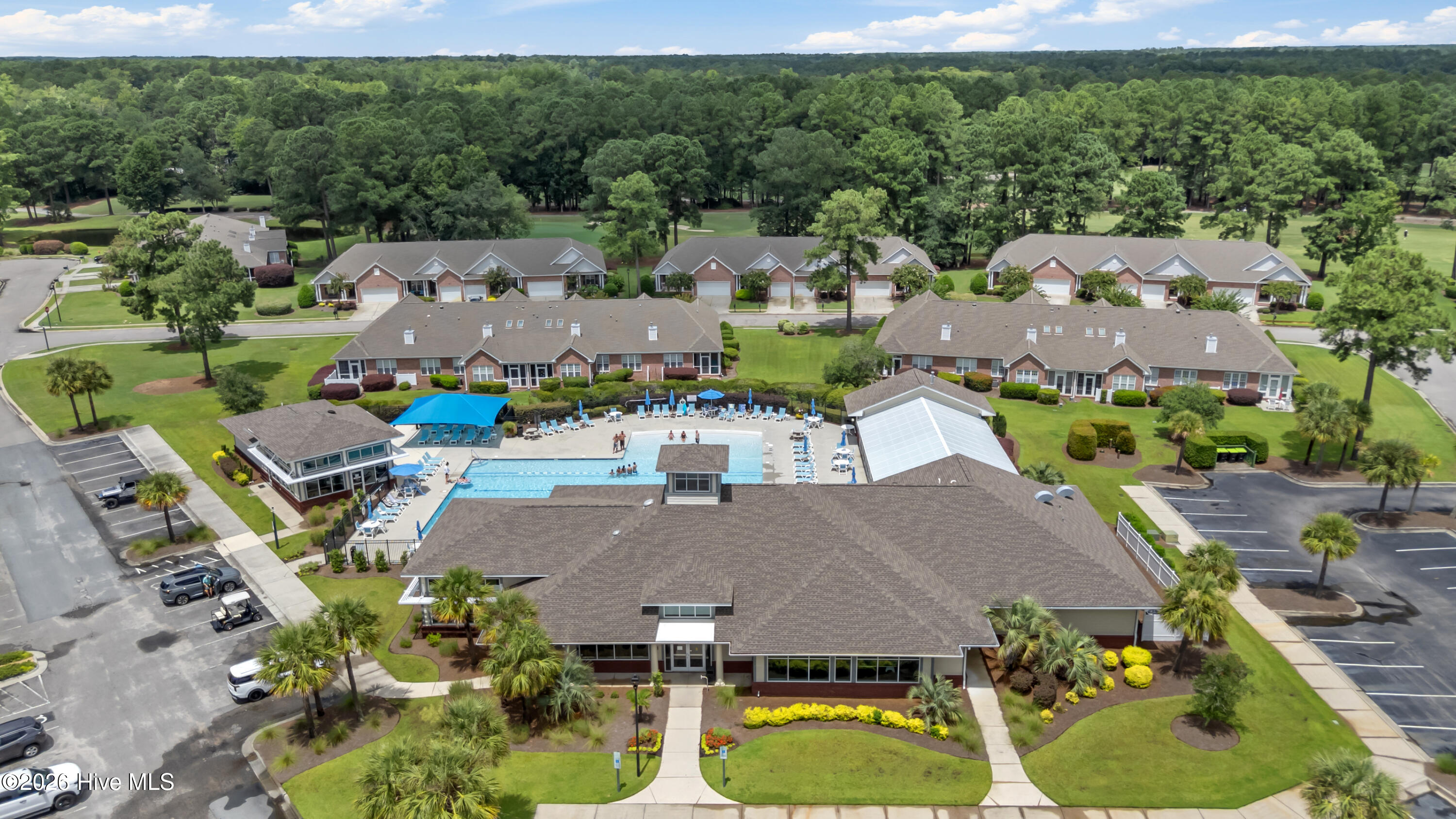 100553841 | Photo 56