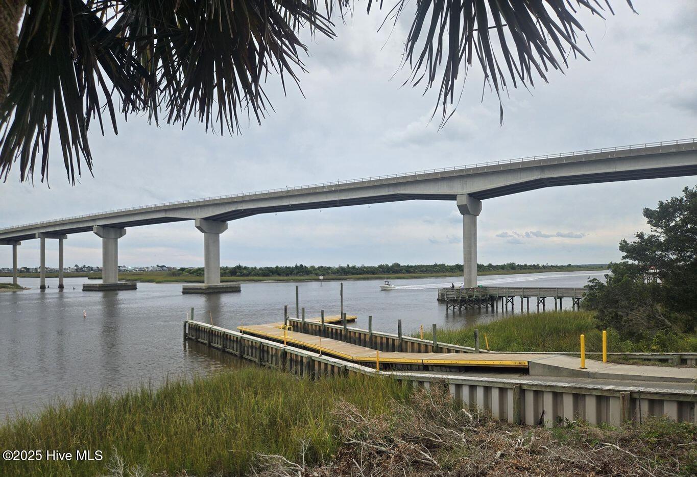 100545211 | Photo 56