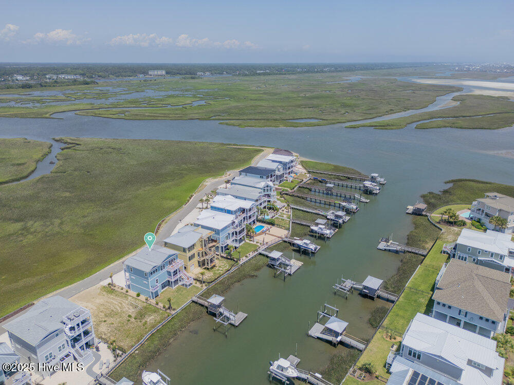 100509330 | Photo 61