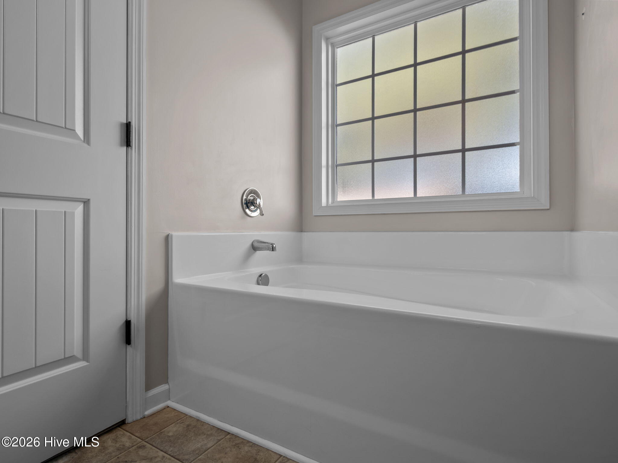 100549308 | Photo 20