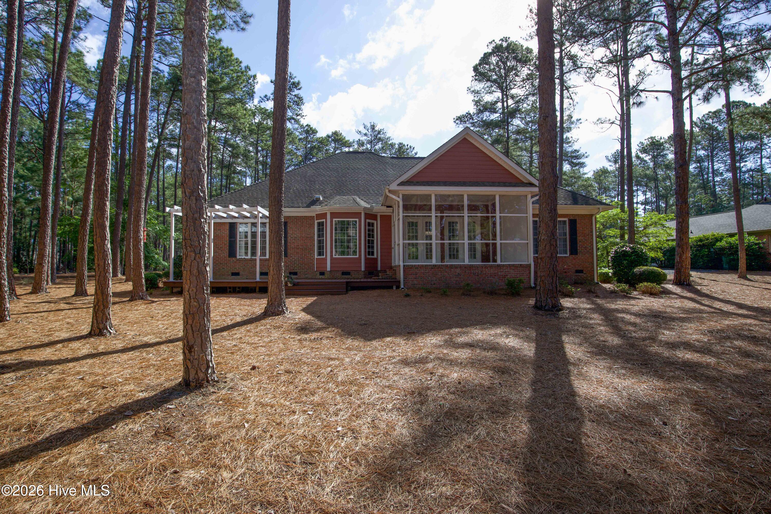 16 Montrose Ct-15