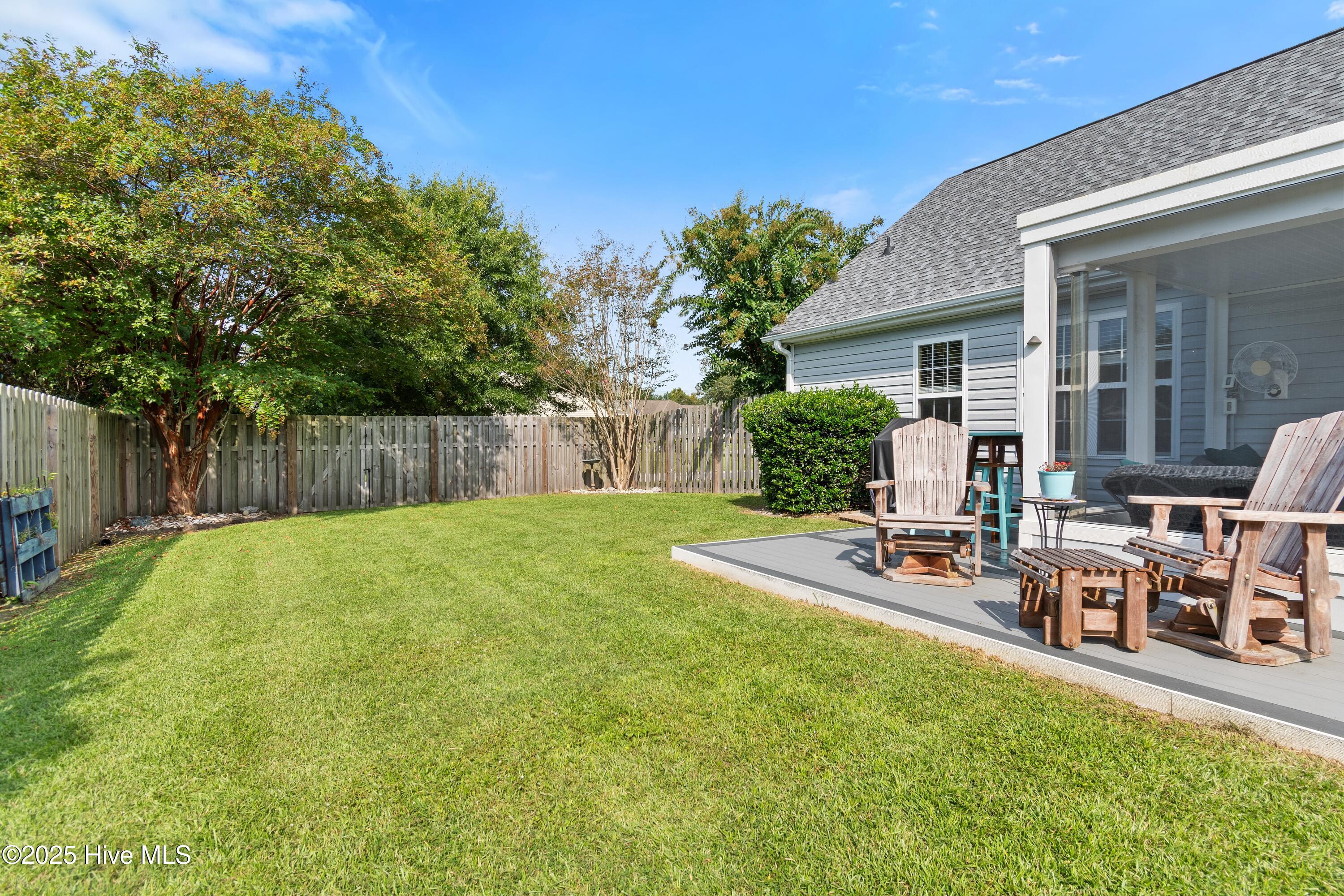 100526864 | Photo 42