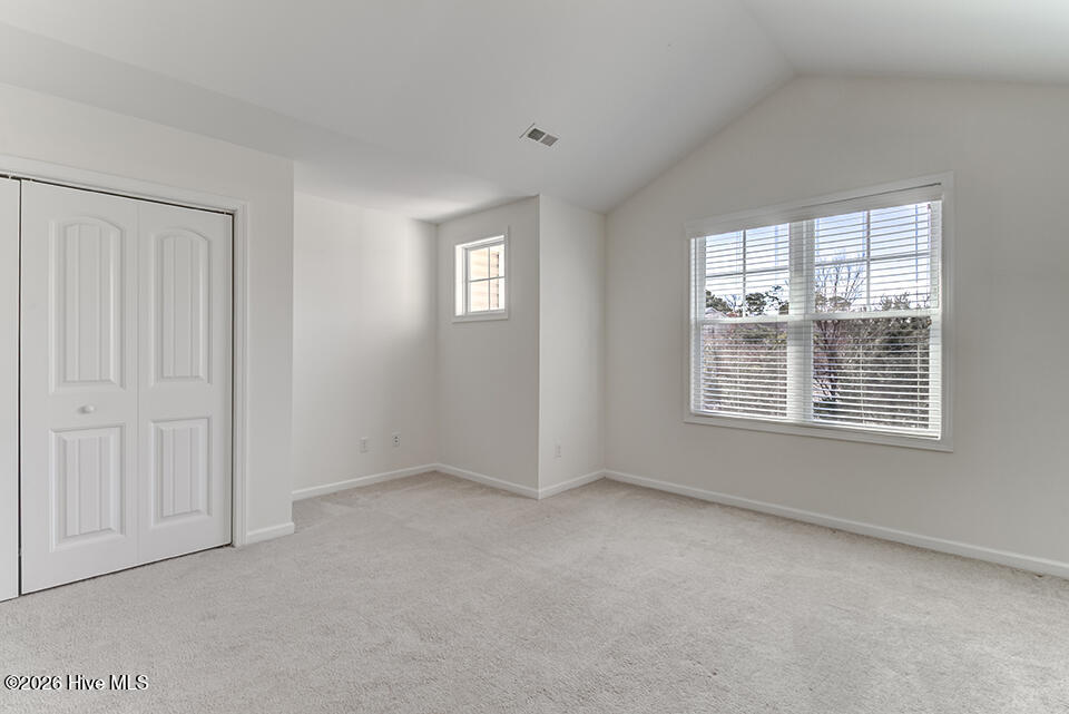 100559193 | Photo 19