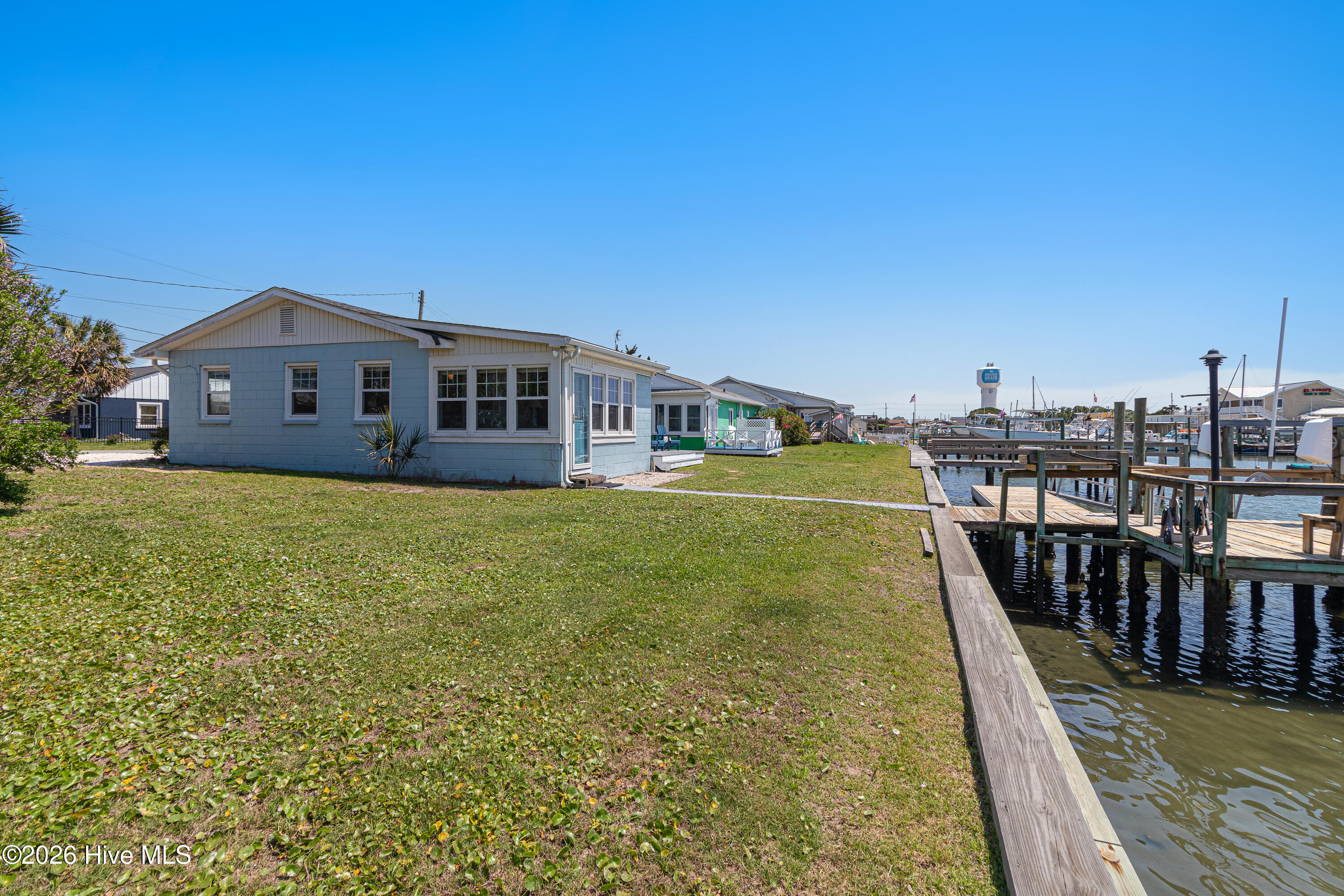 213 W Bogue Sound Drive,Atlantic Beach