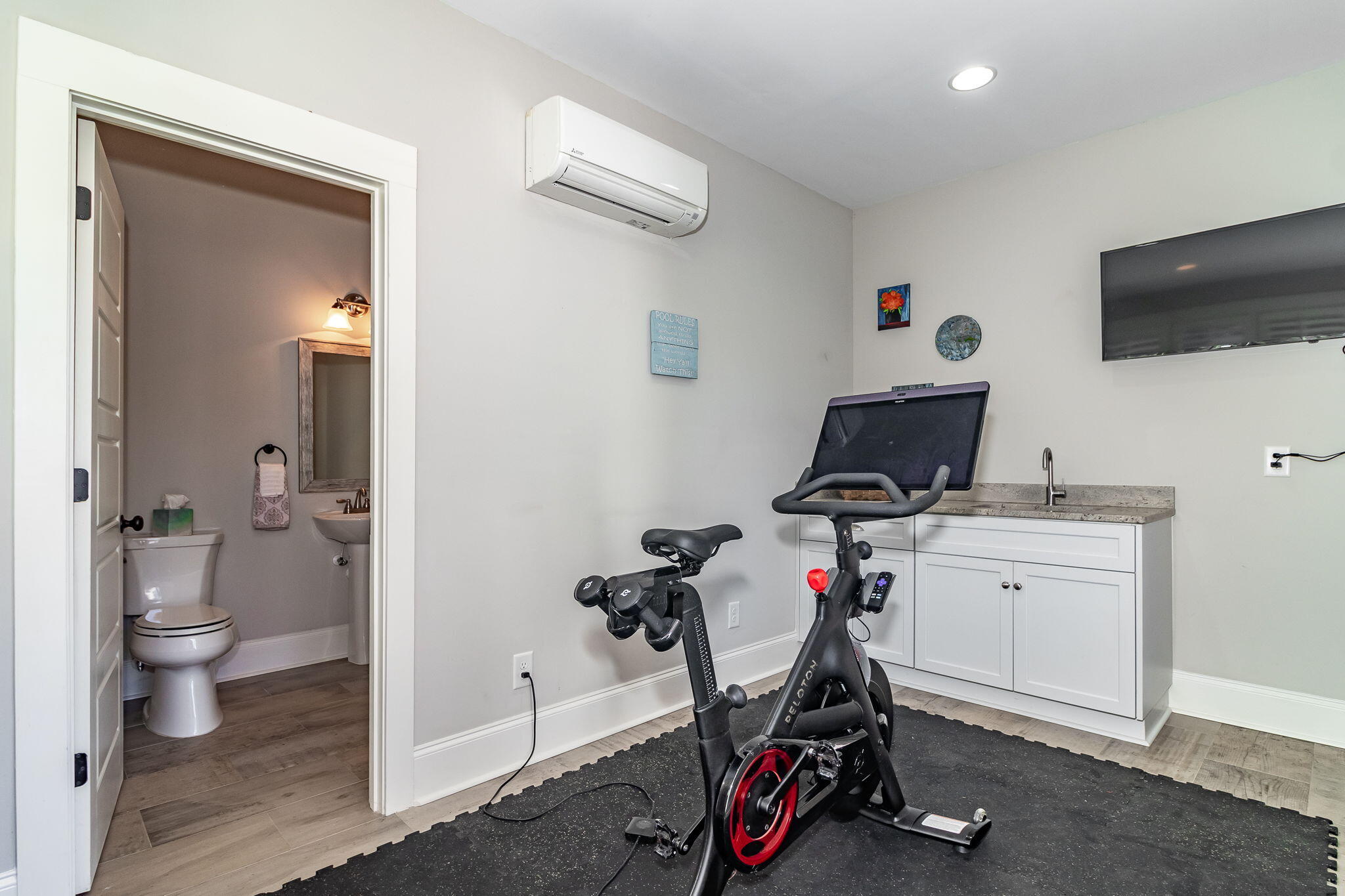 84-web-or-mls-2844 TOWERING OAK DR. ©-76