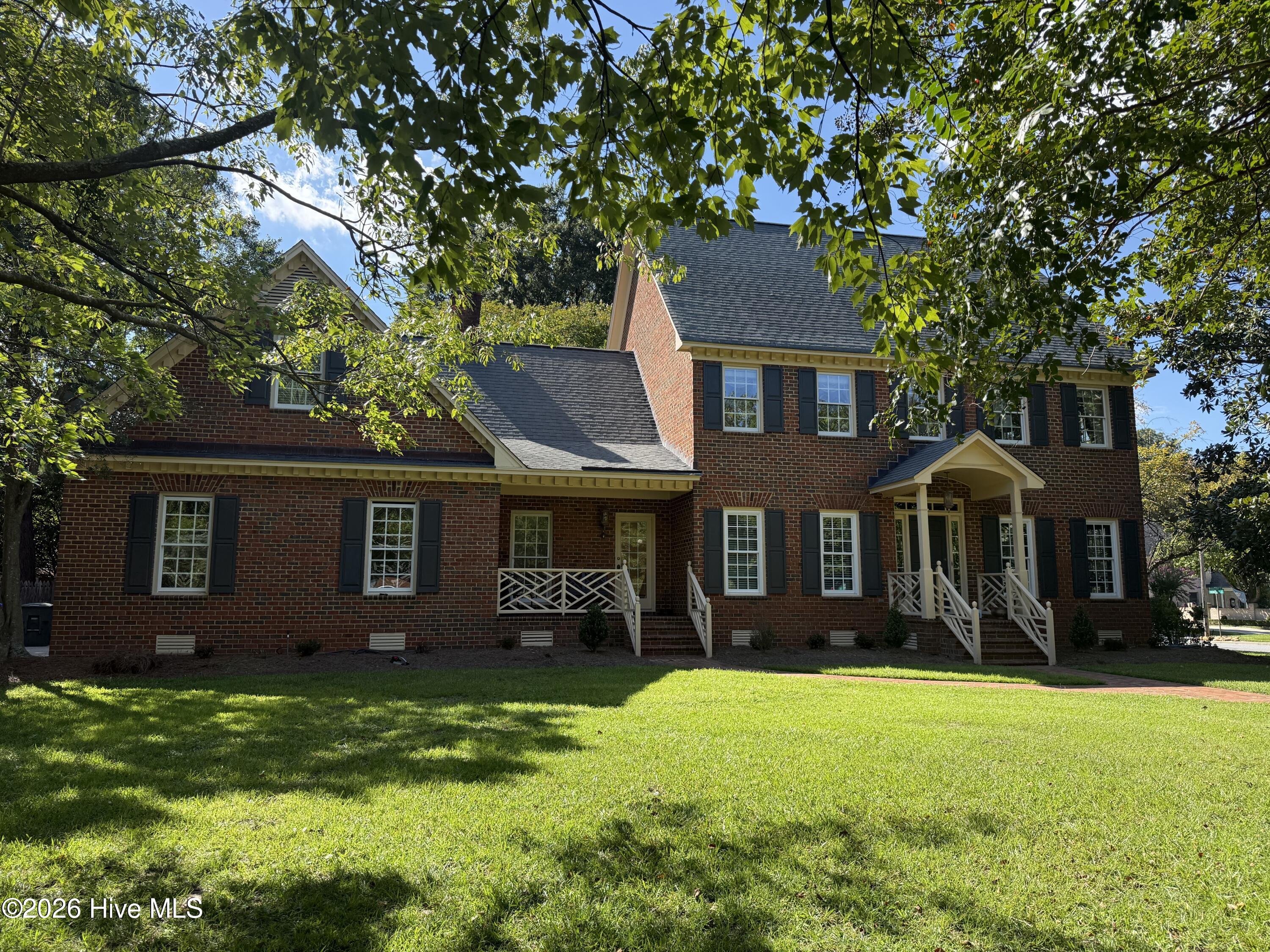 Exterior photo of 3400 Wyneston Road, Greenville, NC 27858. MLS: 100603175